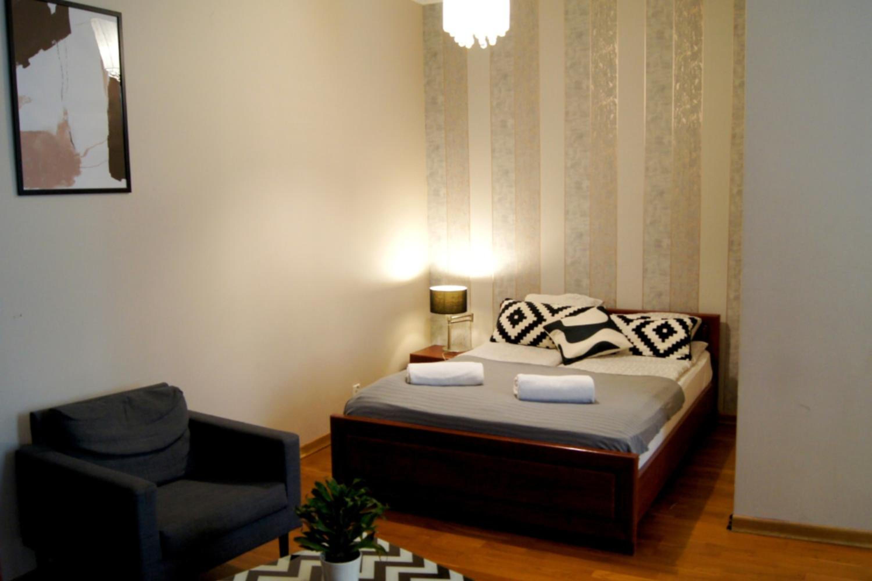Cozy Old Town Apartments view 4