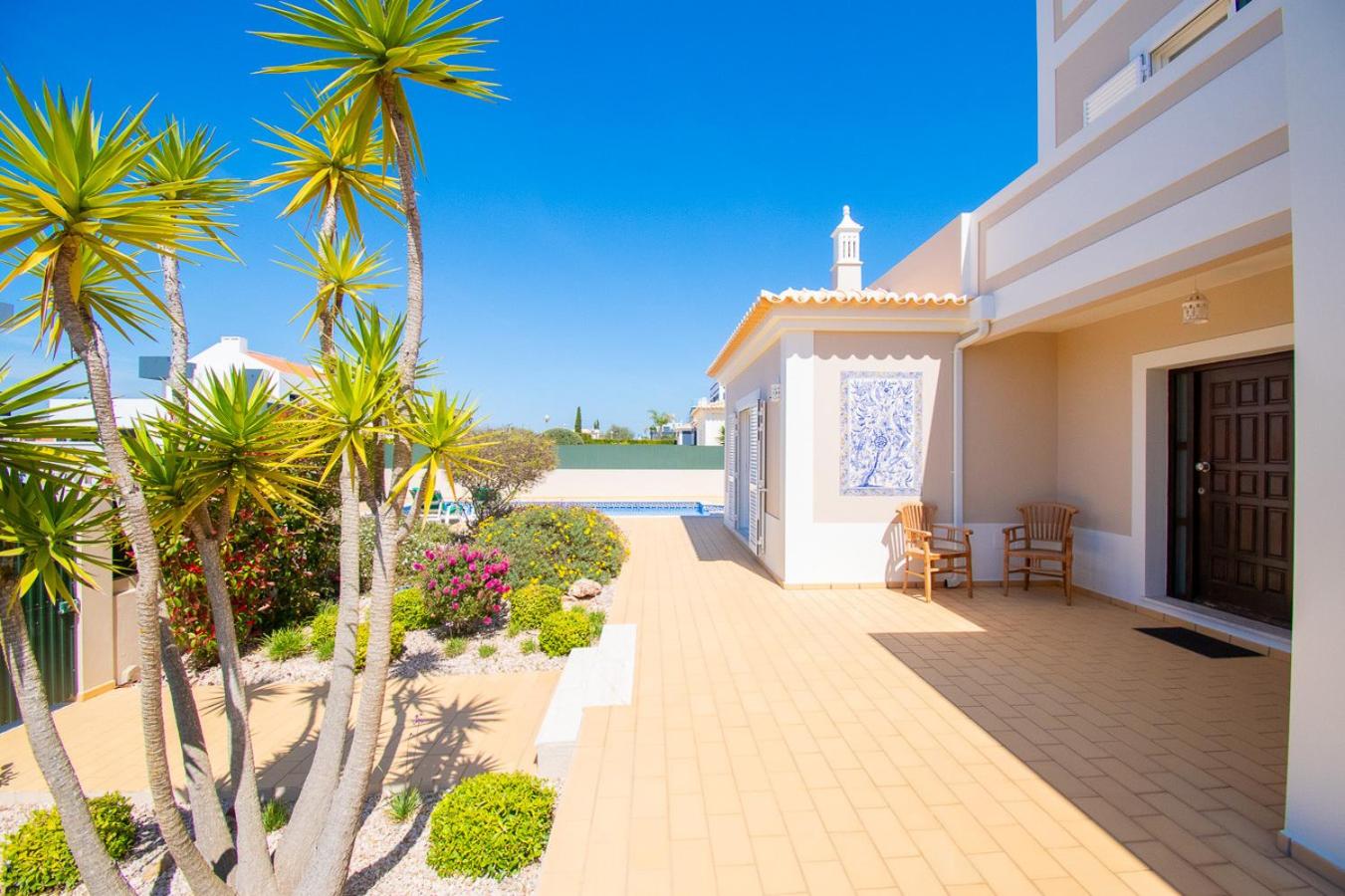 Photo 39