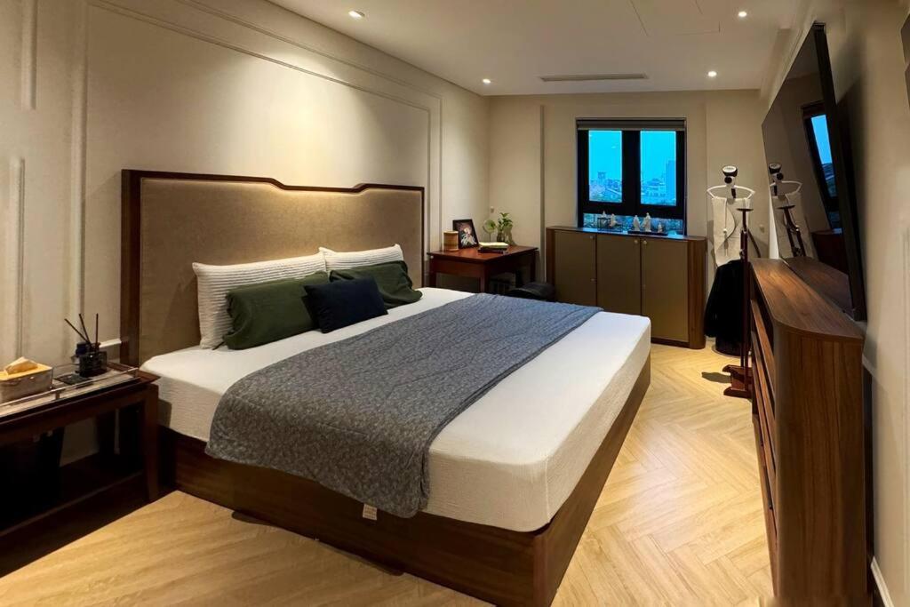 T-Place Apartment Hanoi