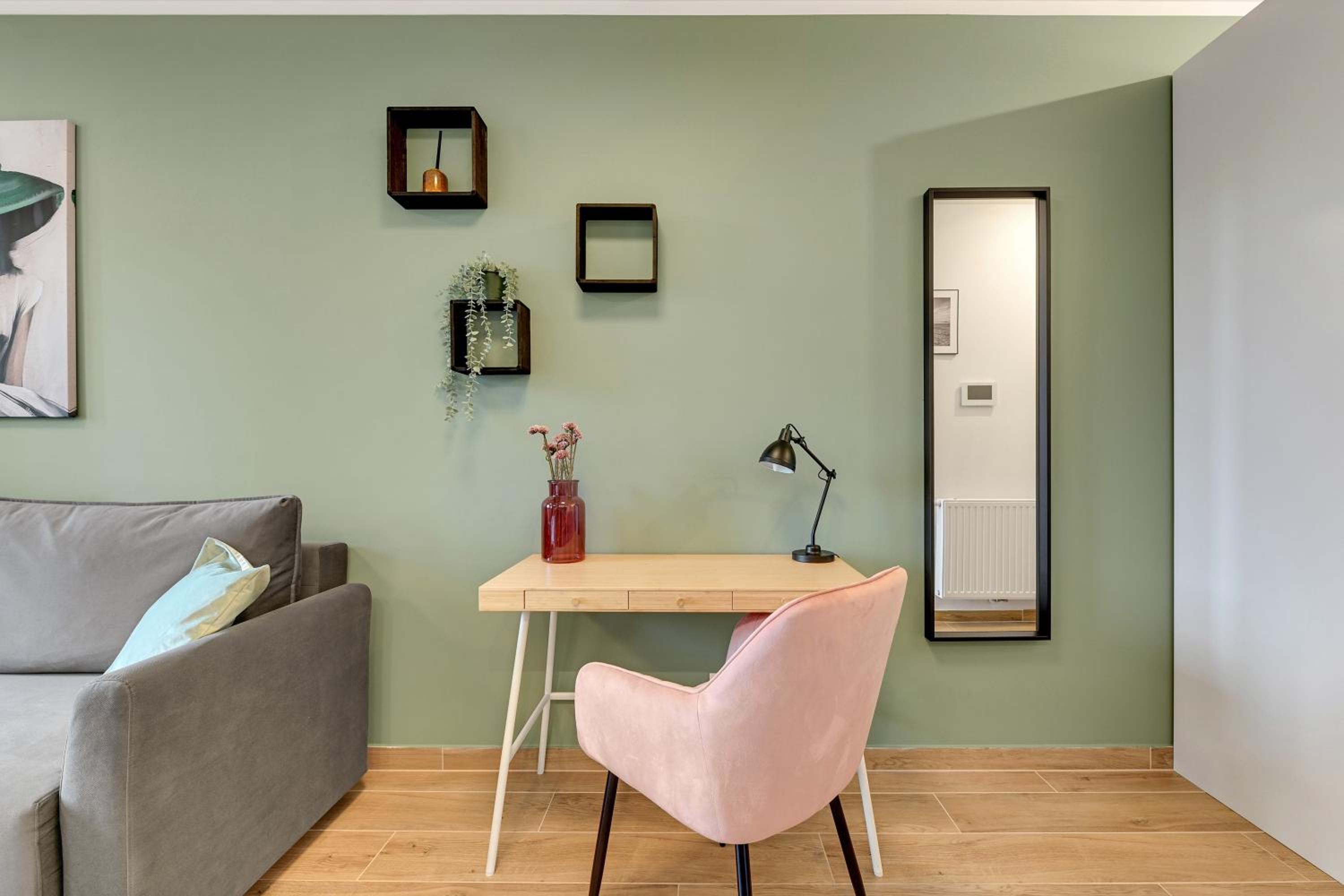 Studio Wilcza with Parking by Lion Apartments