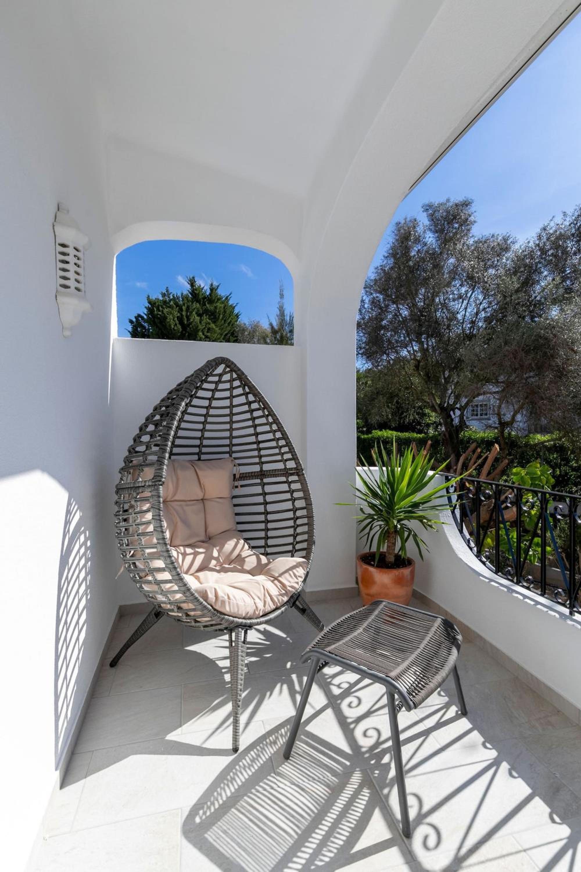 99 ADM Casa Mendes - Fabulous townhouse view 4