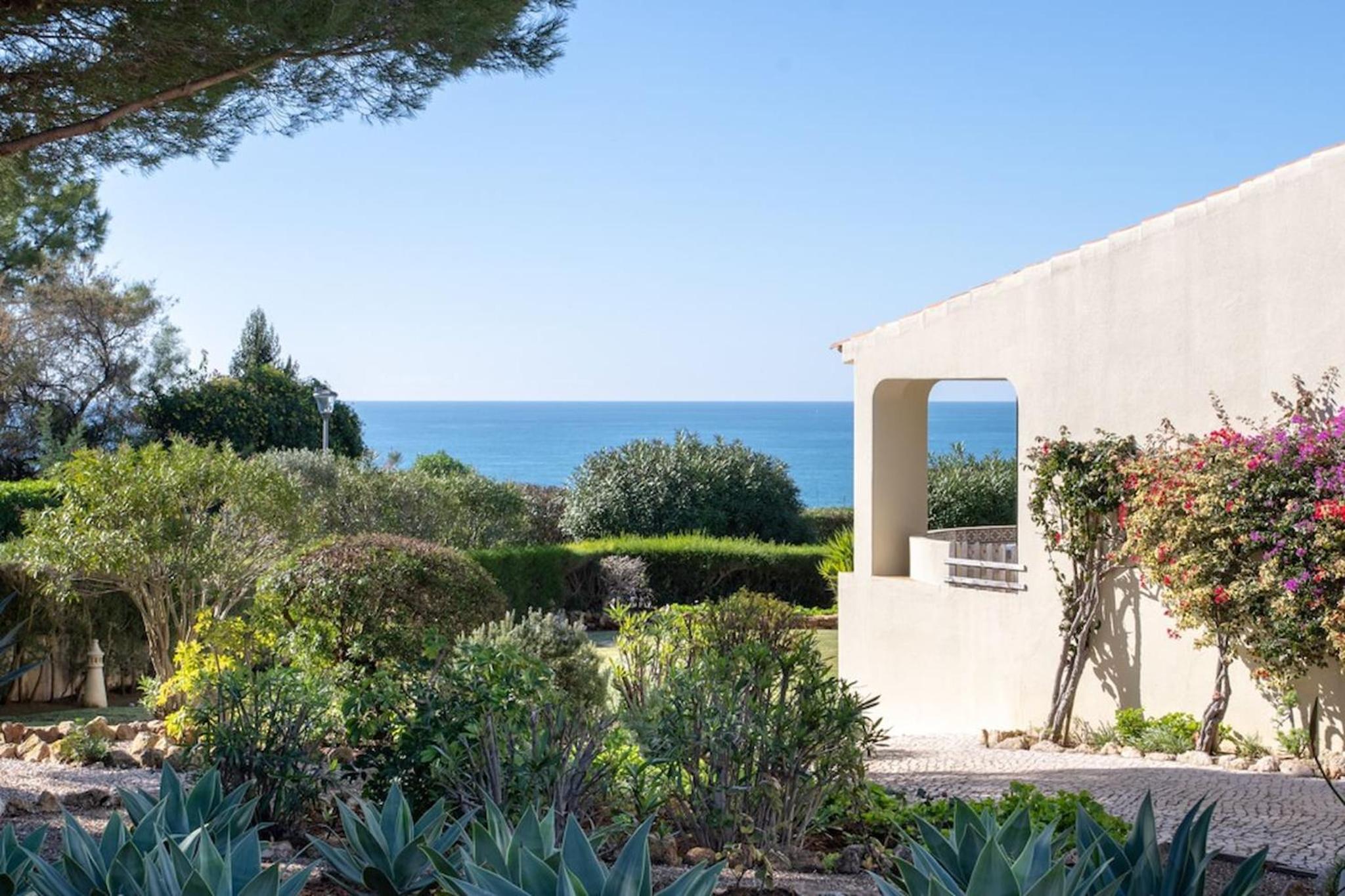 7 Club Atlantico - Wonderful five-bedroom villa view 4