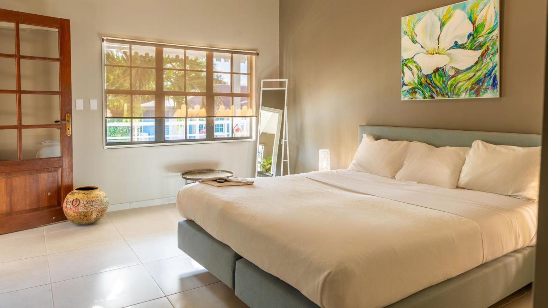 Talk of the Town Inn  Suites - St Eustatius - Property Image 1