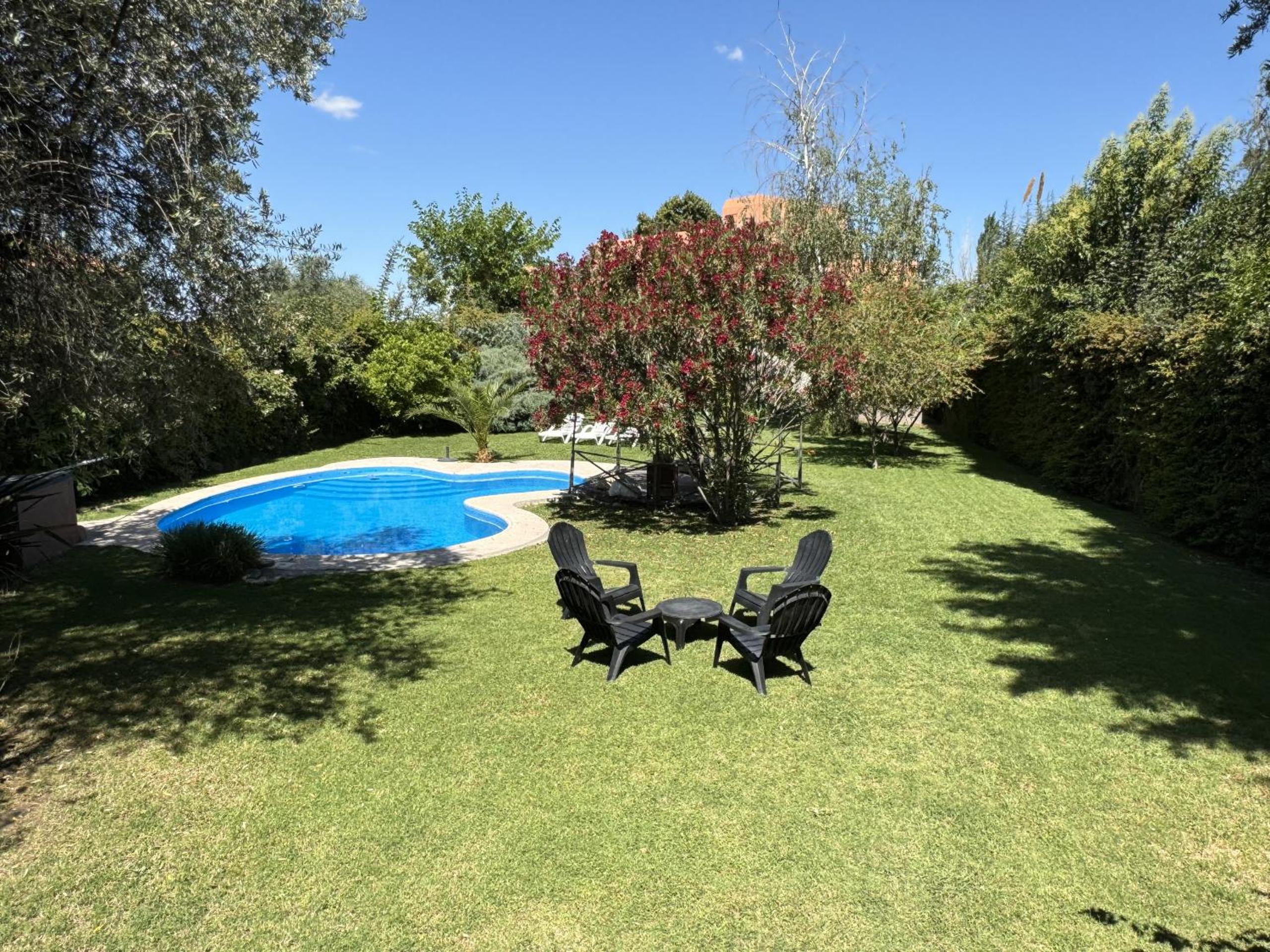 Casa cuencos, en chacras de coria