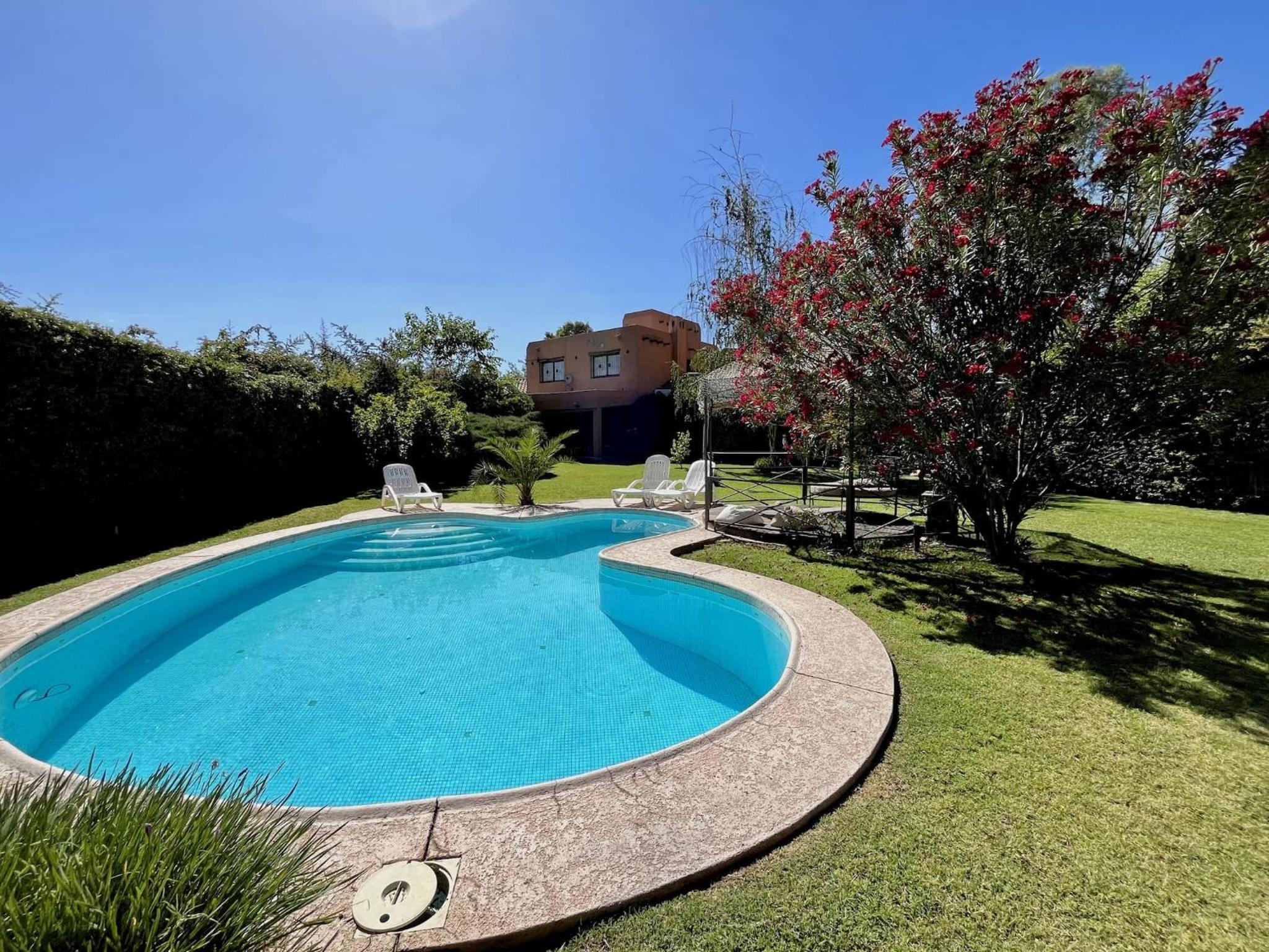Casa cuencos, en chacras de coria