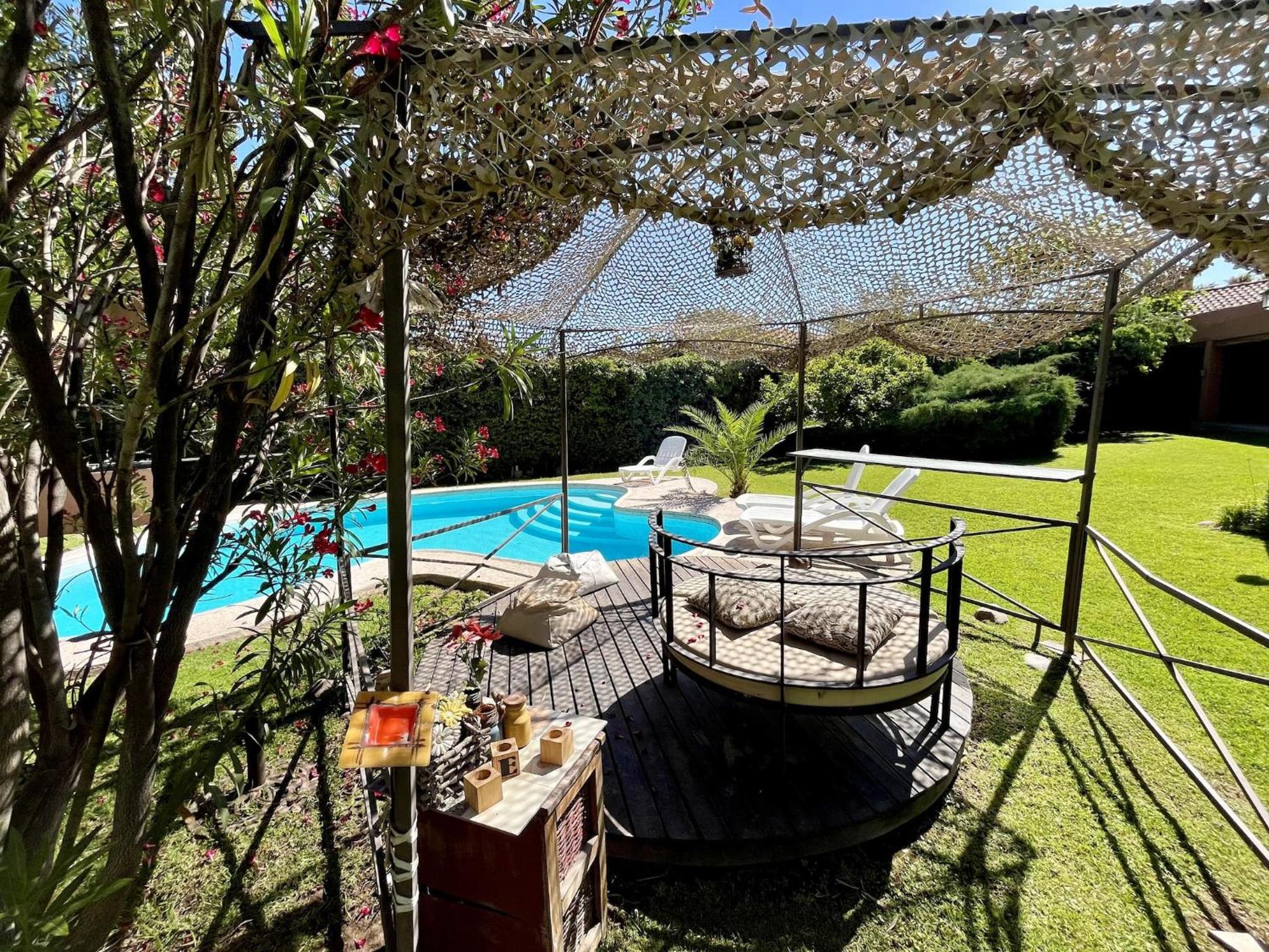 Casa cuencos, en chacras de coria