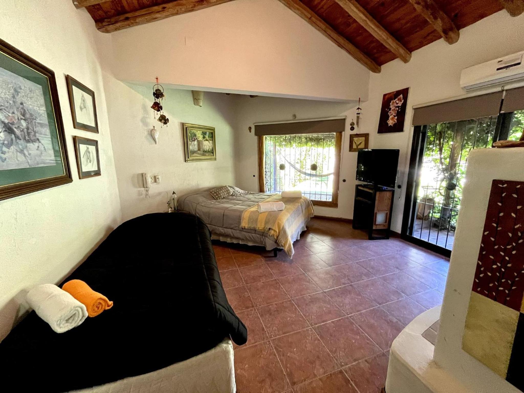 Casa cuencos, en chacras de coria
