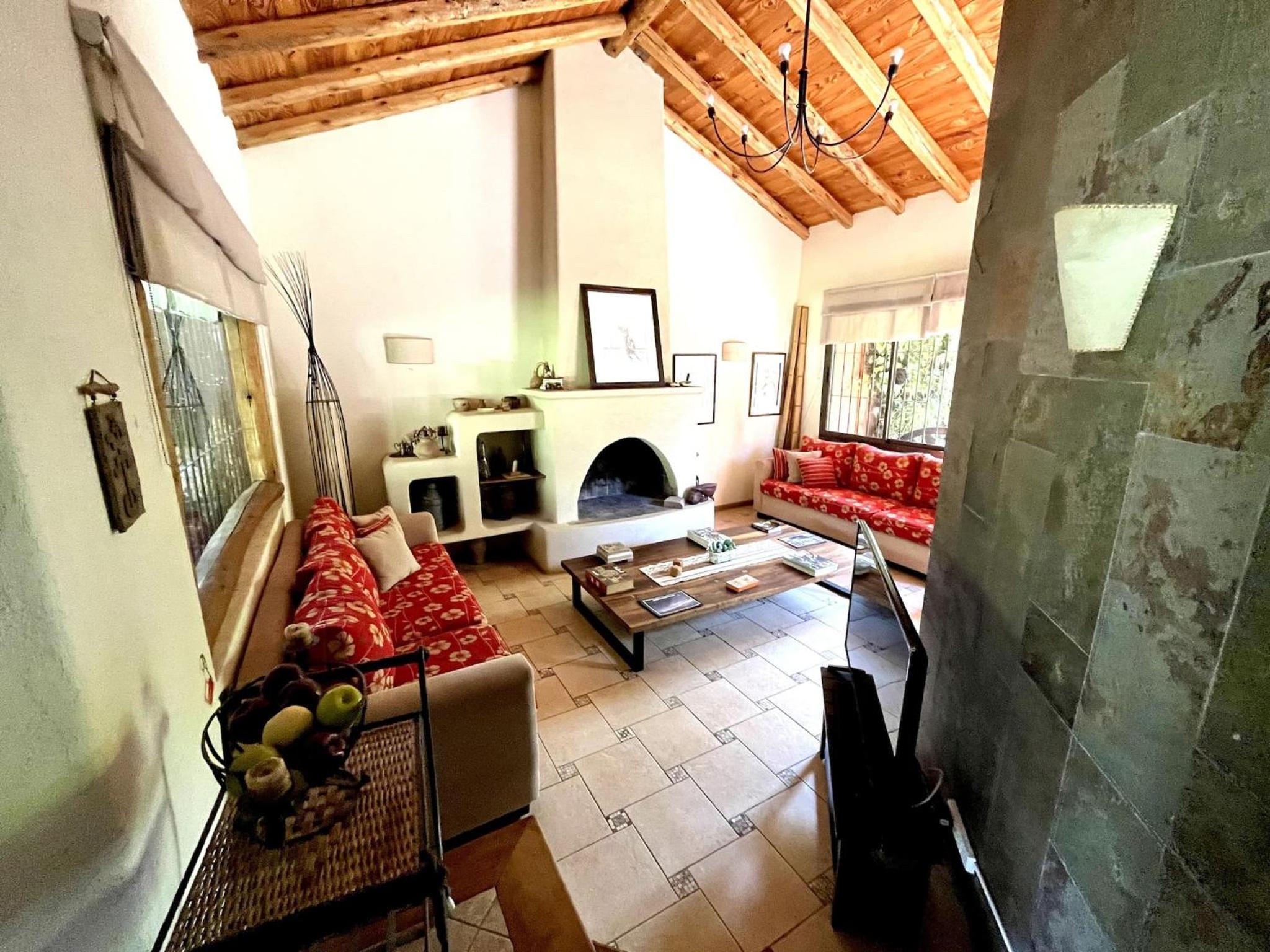 Casa cuencos, en chacras de coria
