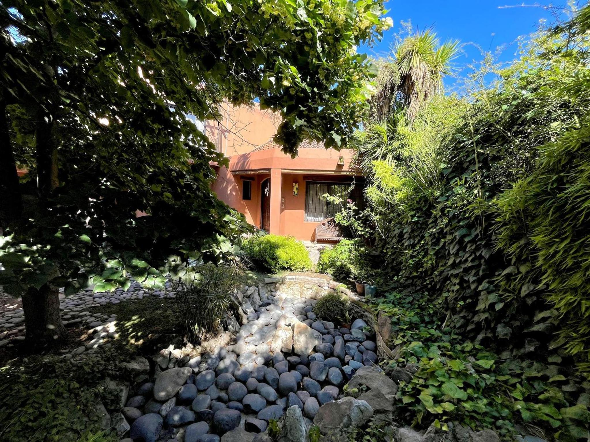 Casa cuencos, en chacras de coria