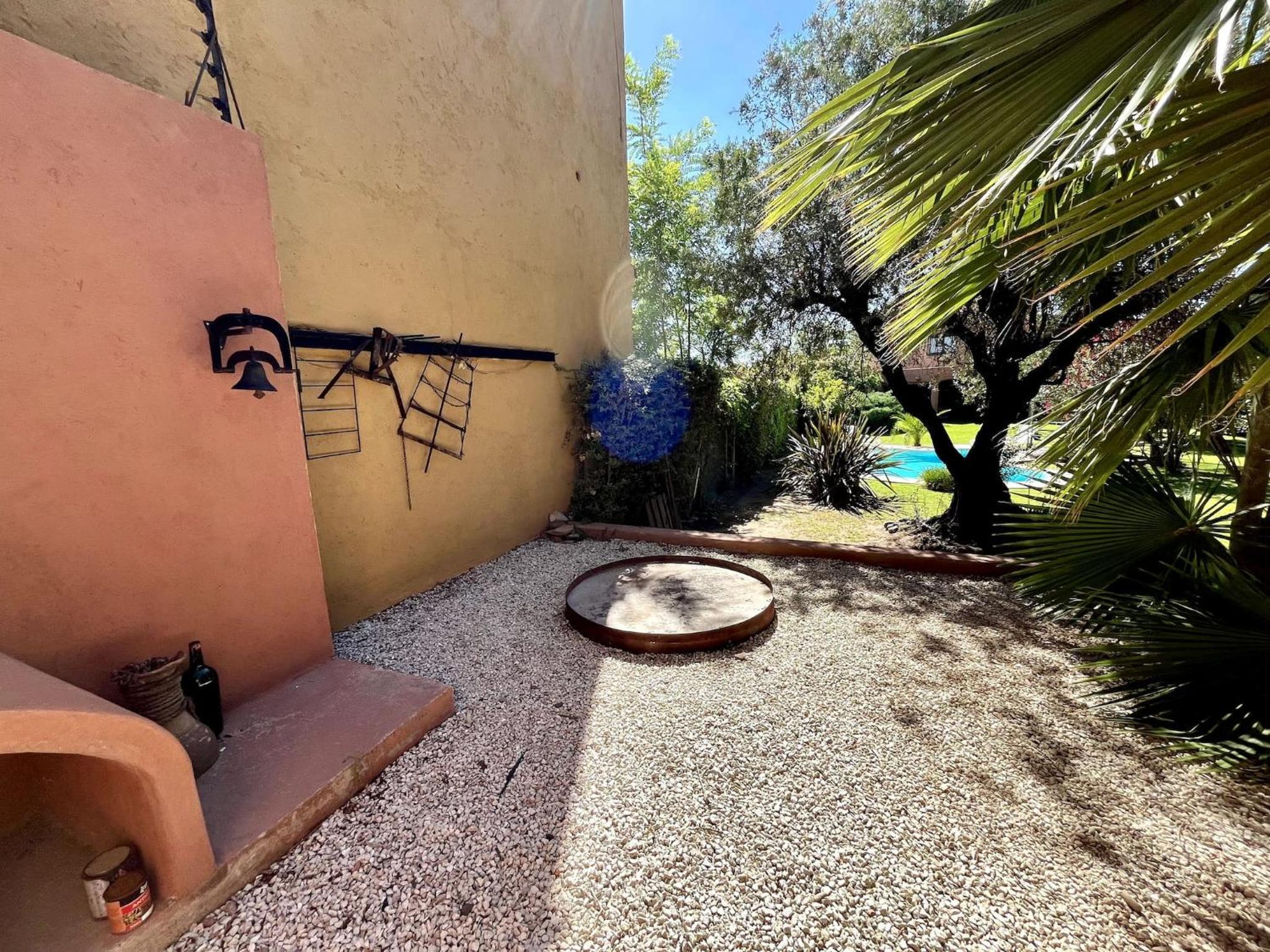 Casa cuencos, en chacras de coria