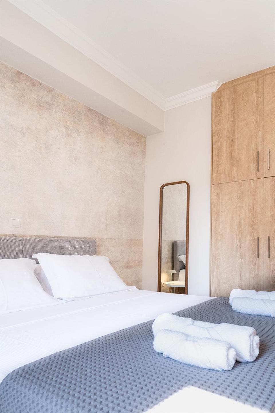 Hestia's Aura, a luxurius and cozy appartment in Athens