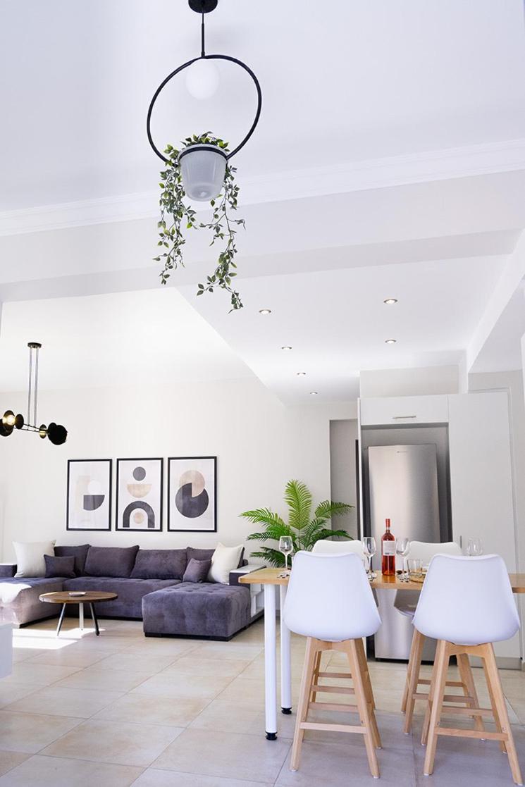 Hestia's Aura, a luxurius and cozy appartment in Athens