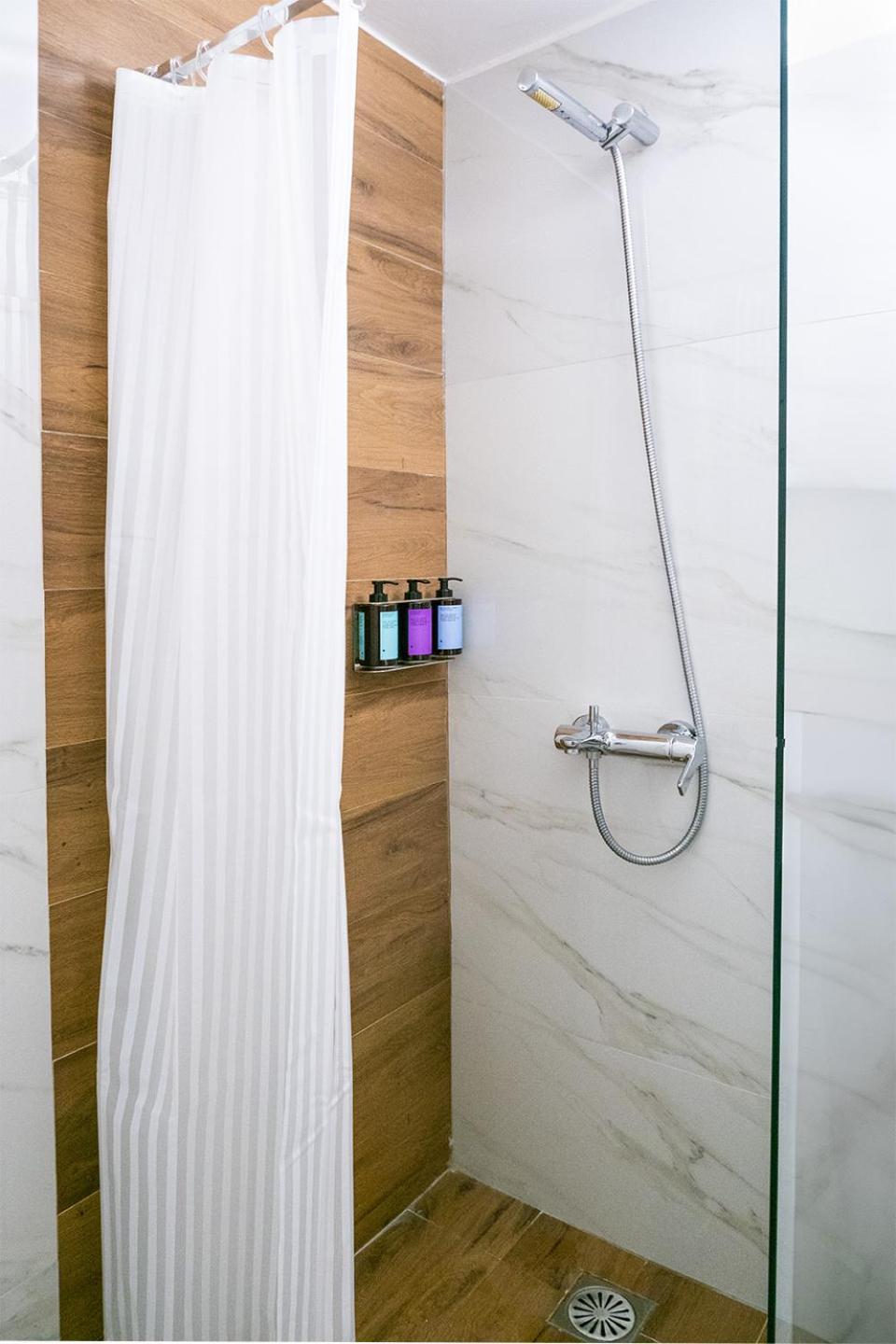 Hestia's Aura, a luxurius and cozy appartment in Athens