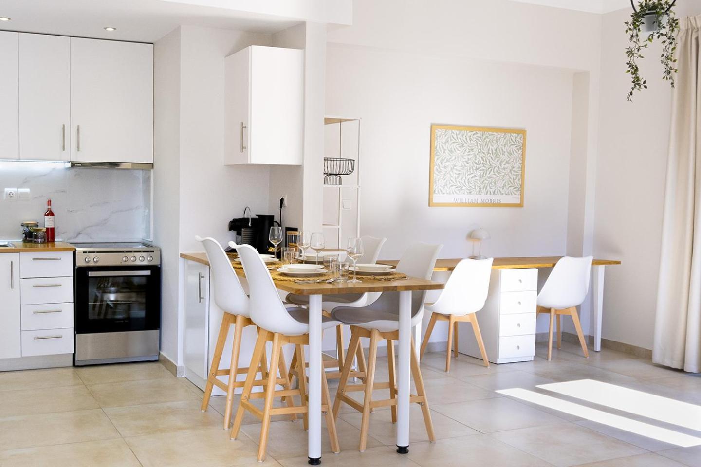 Hestia's Aura, a luxurius and cozy appartment in Athens