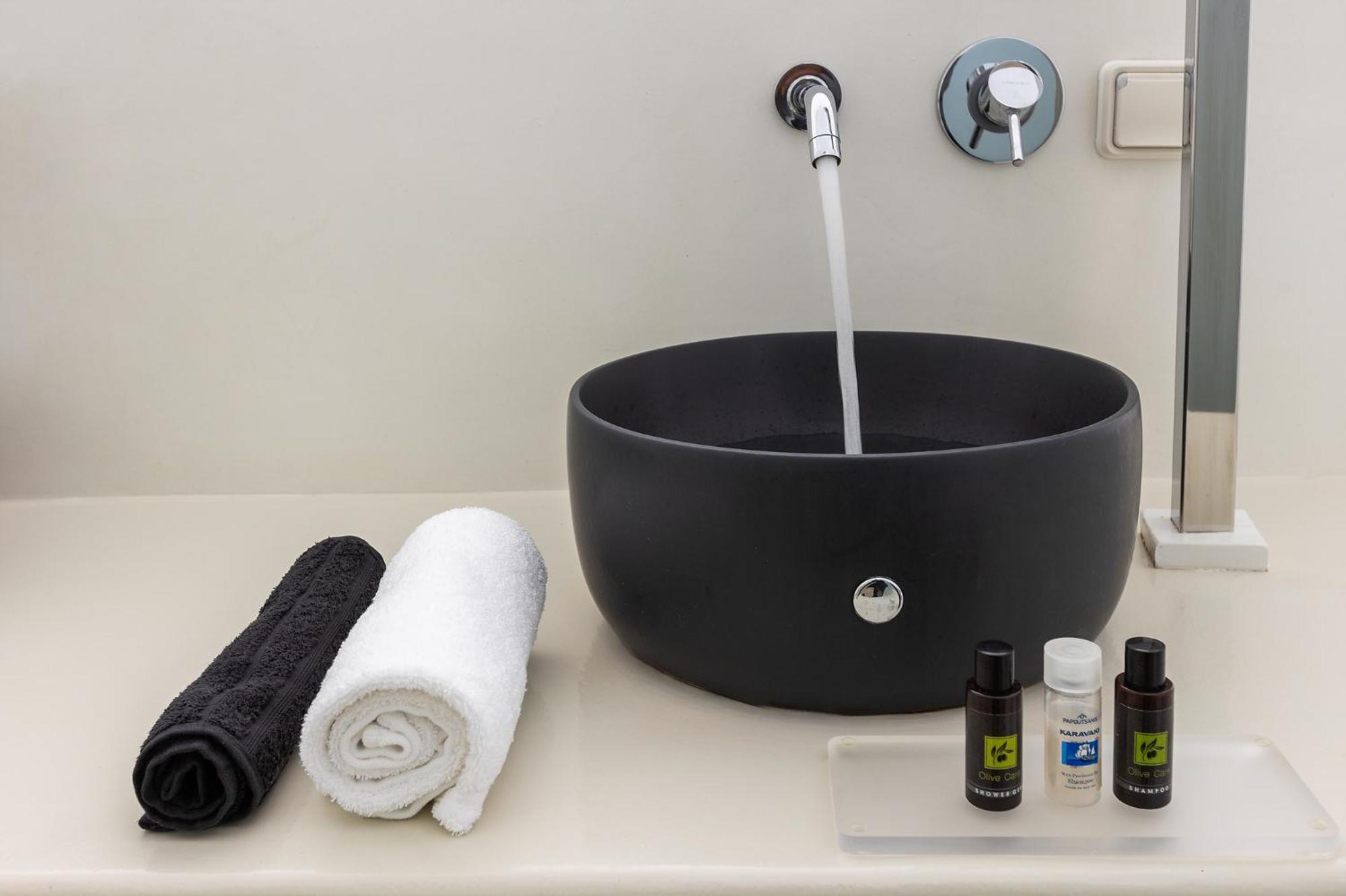 Santorini Sun Villas photo 4