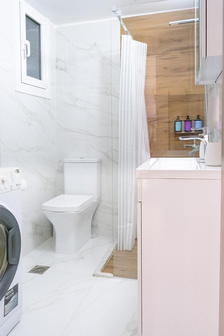 Hestia's Aura, a luxurius and cozy appartment in Athens