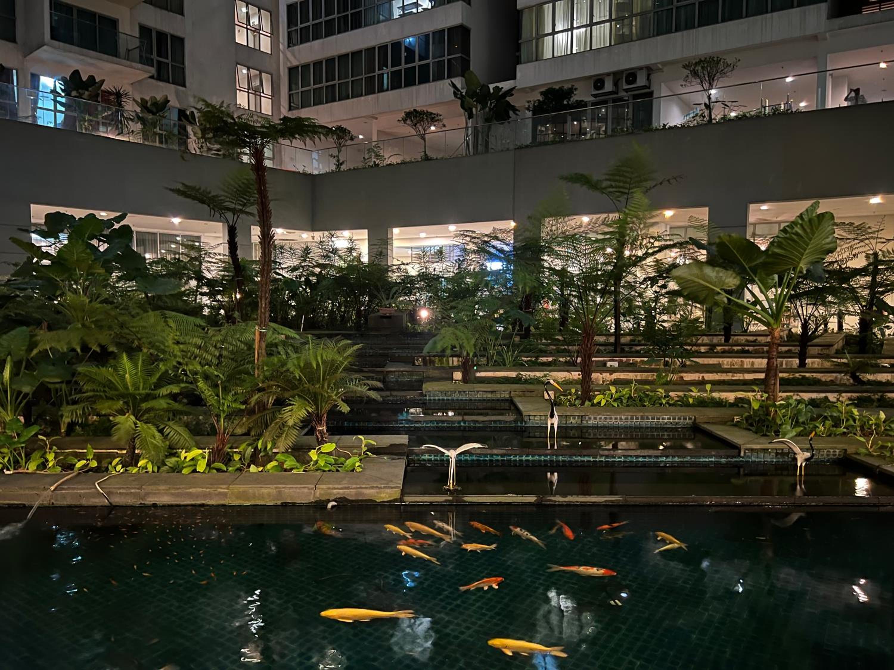 Regalia service suites klcc