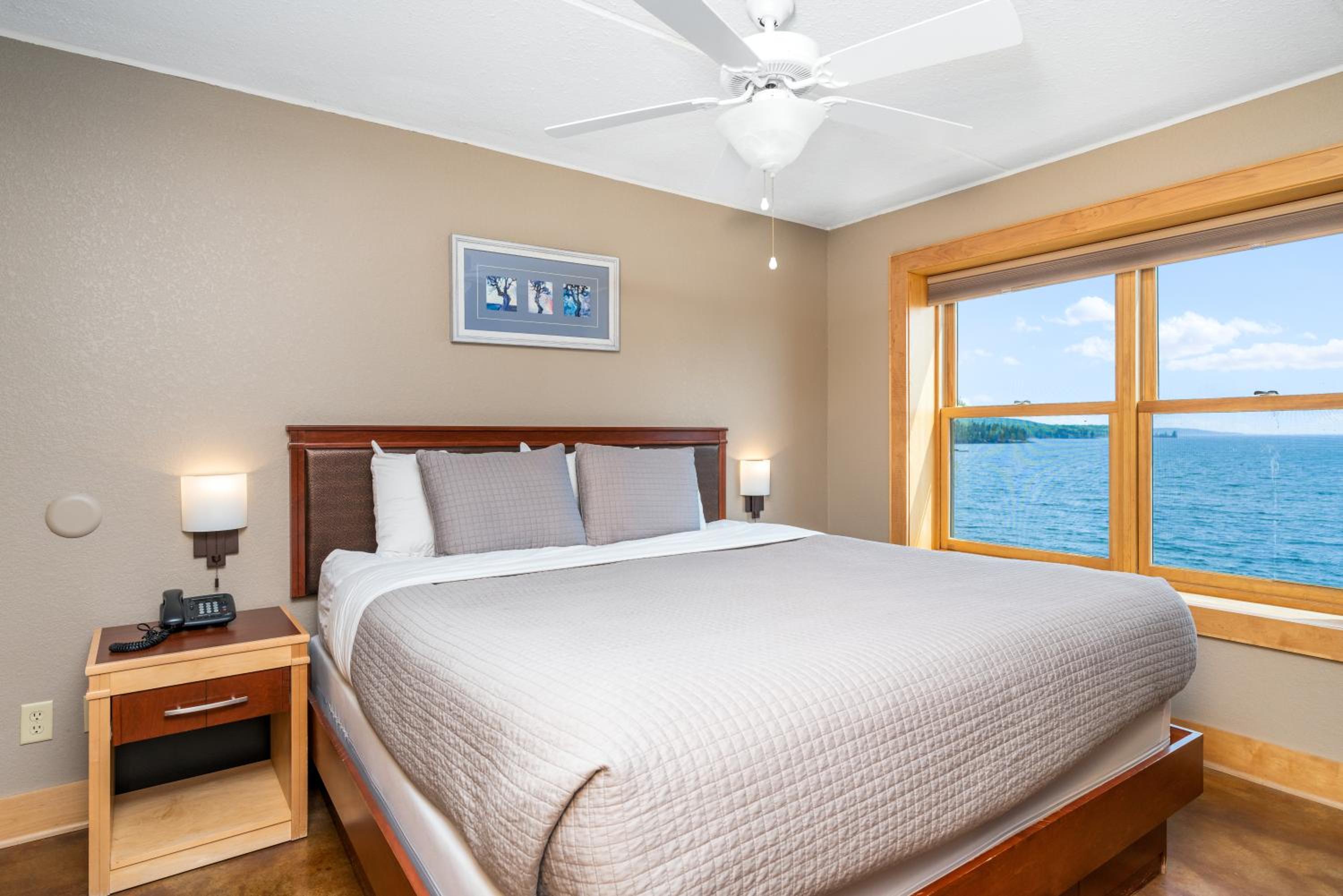 East Bay Suites