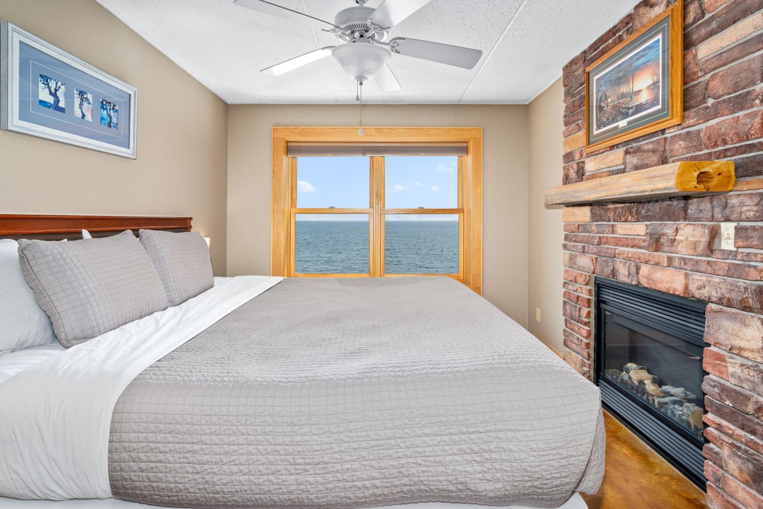 East Bay Suites