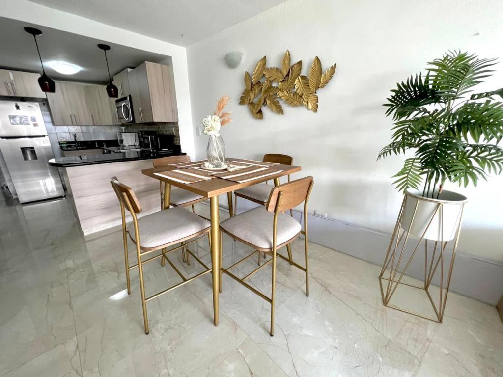 Classy Apartamentos Reef 1 cuadra del mar