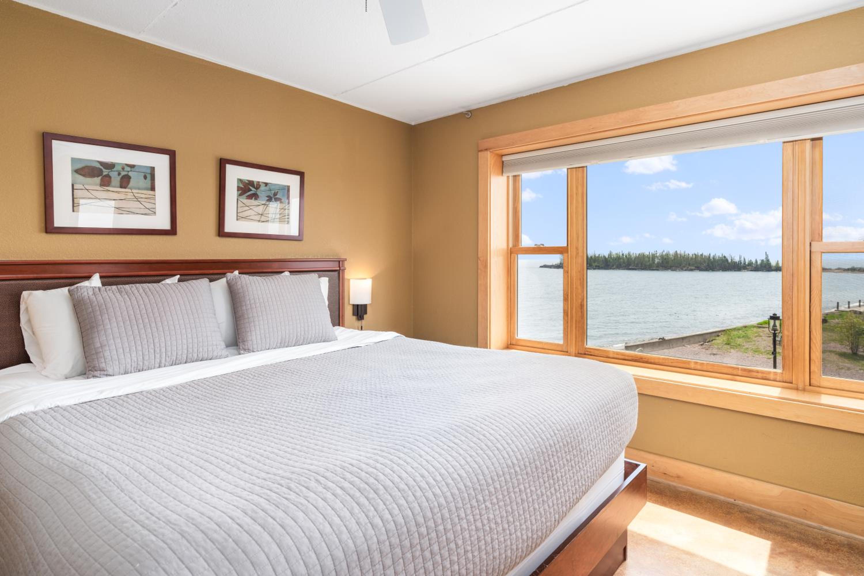 East Bay Suites