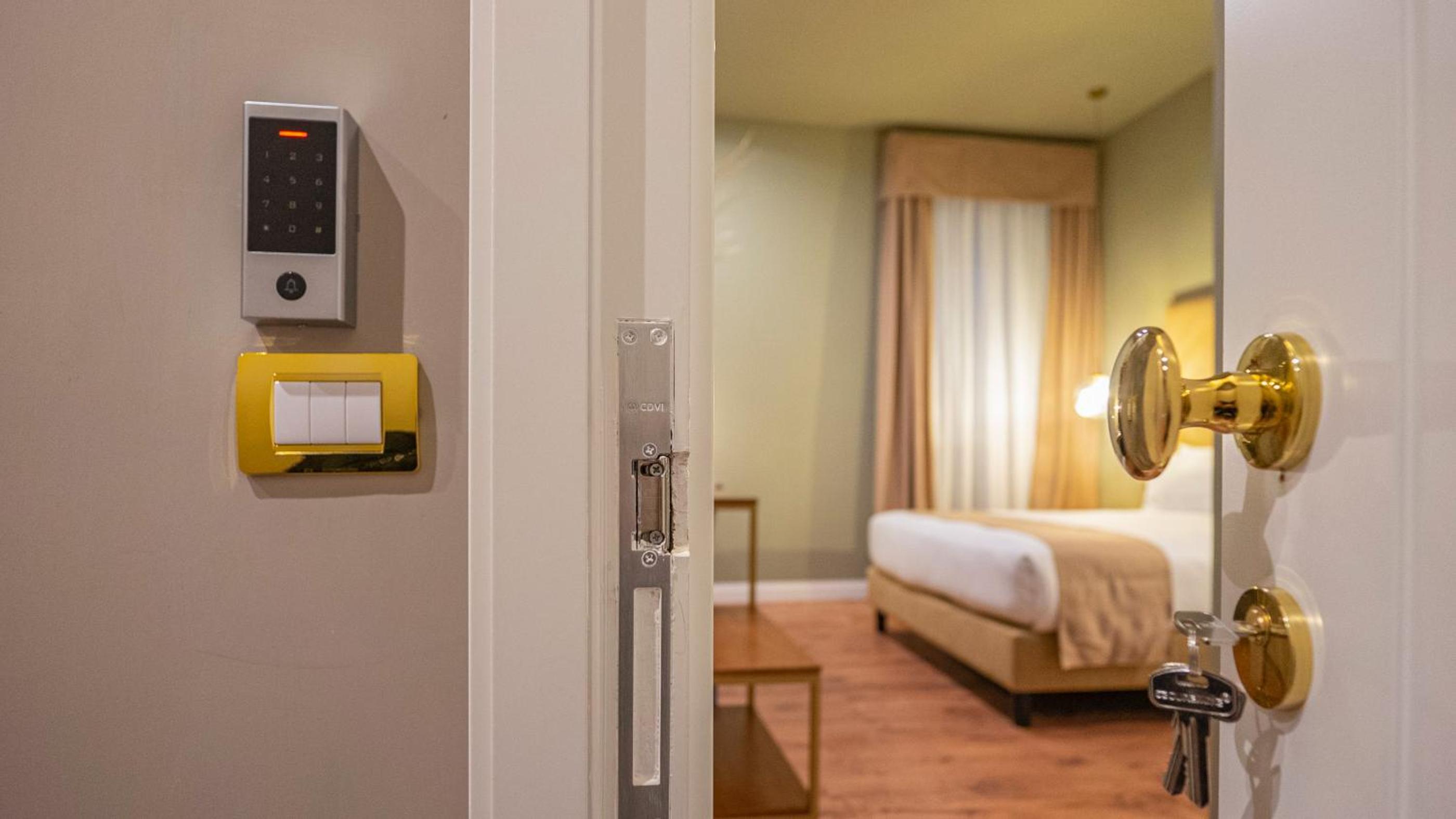 hotel room