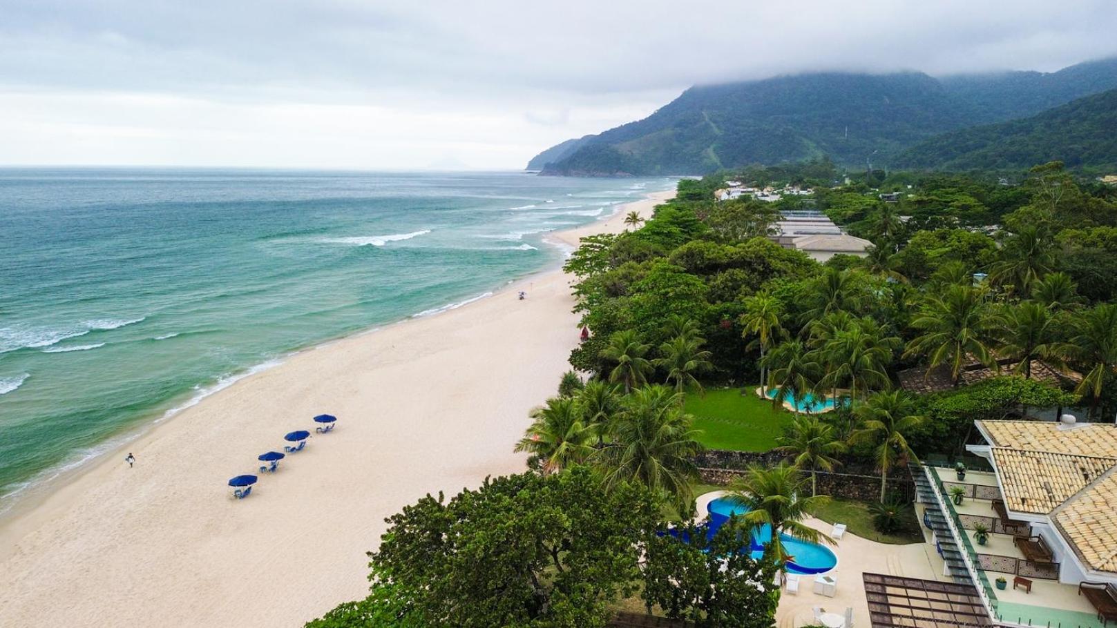 Charmosa casa em Maresias, pe na areia c piscina