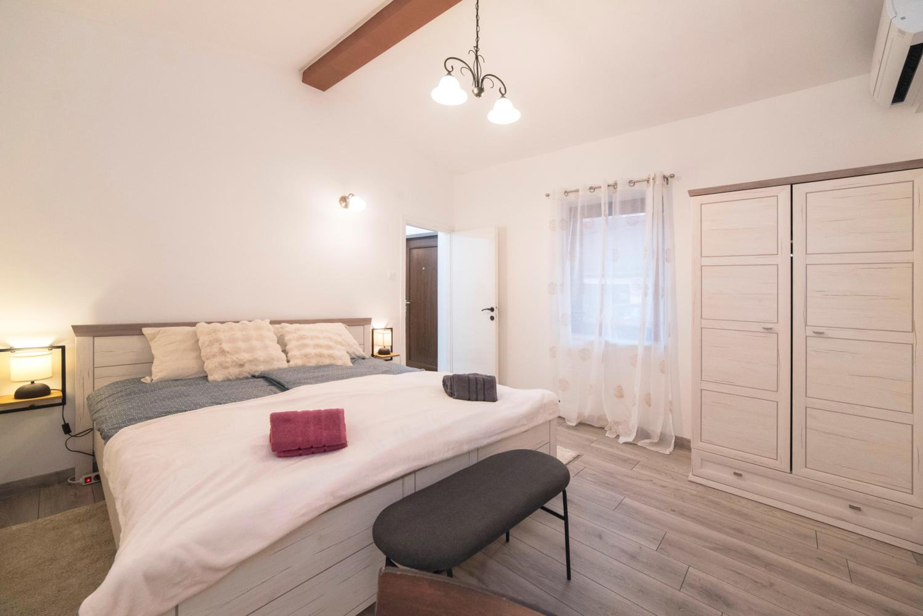 Kaptol Heritage Residence with free Parking view 2