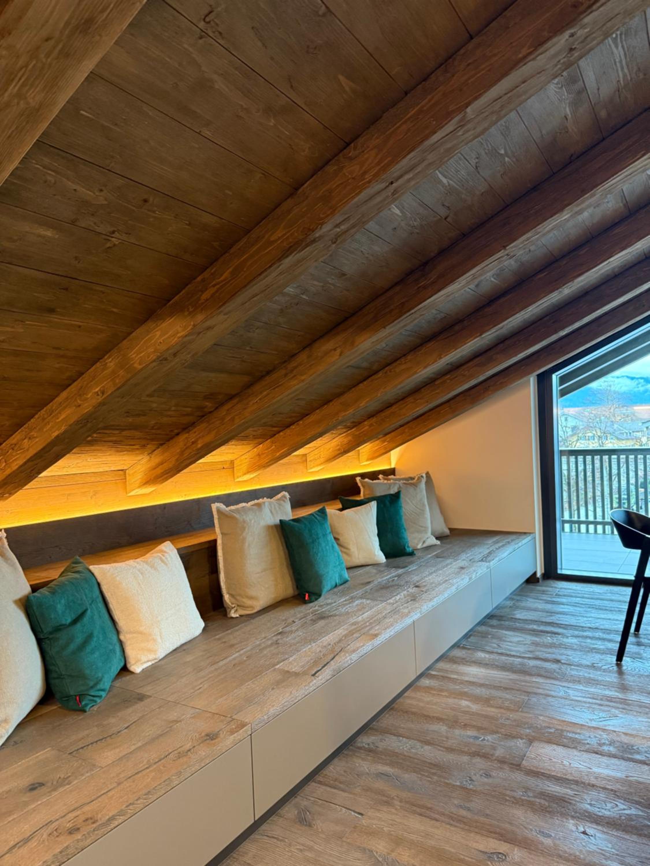 LIVALPIN Hideaway