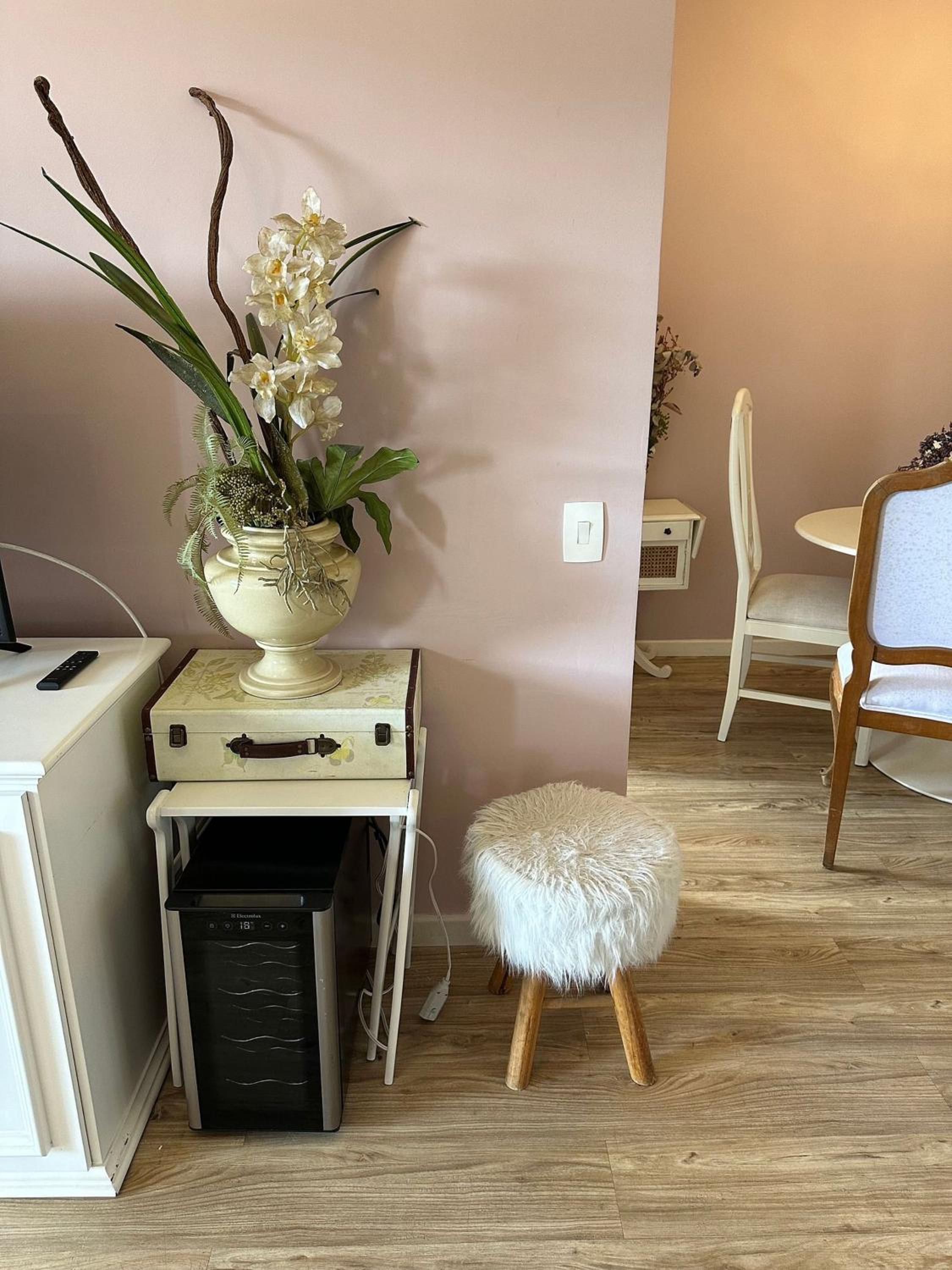 Pink apartment in Castelo for Family
