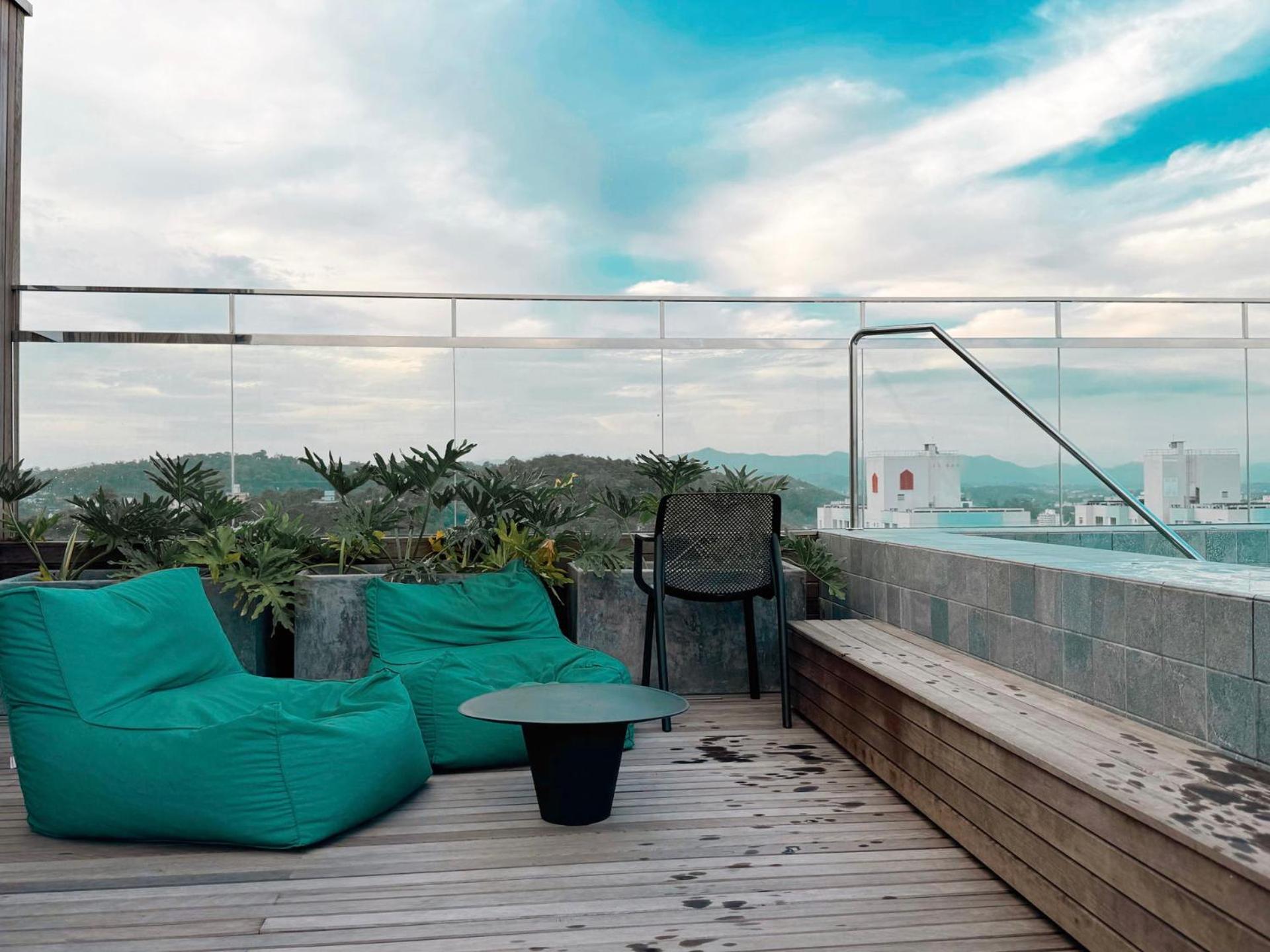 Loft Studio com Piscina em Blumenau ZW3837