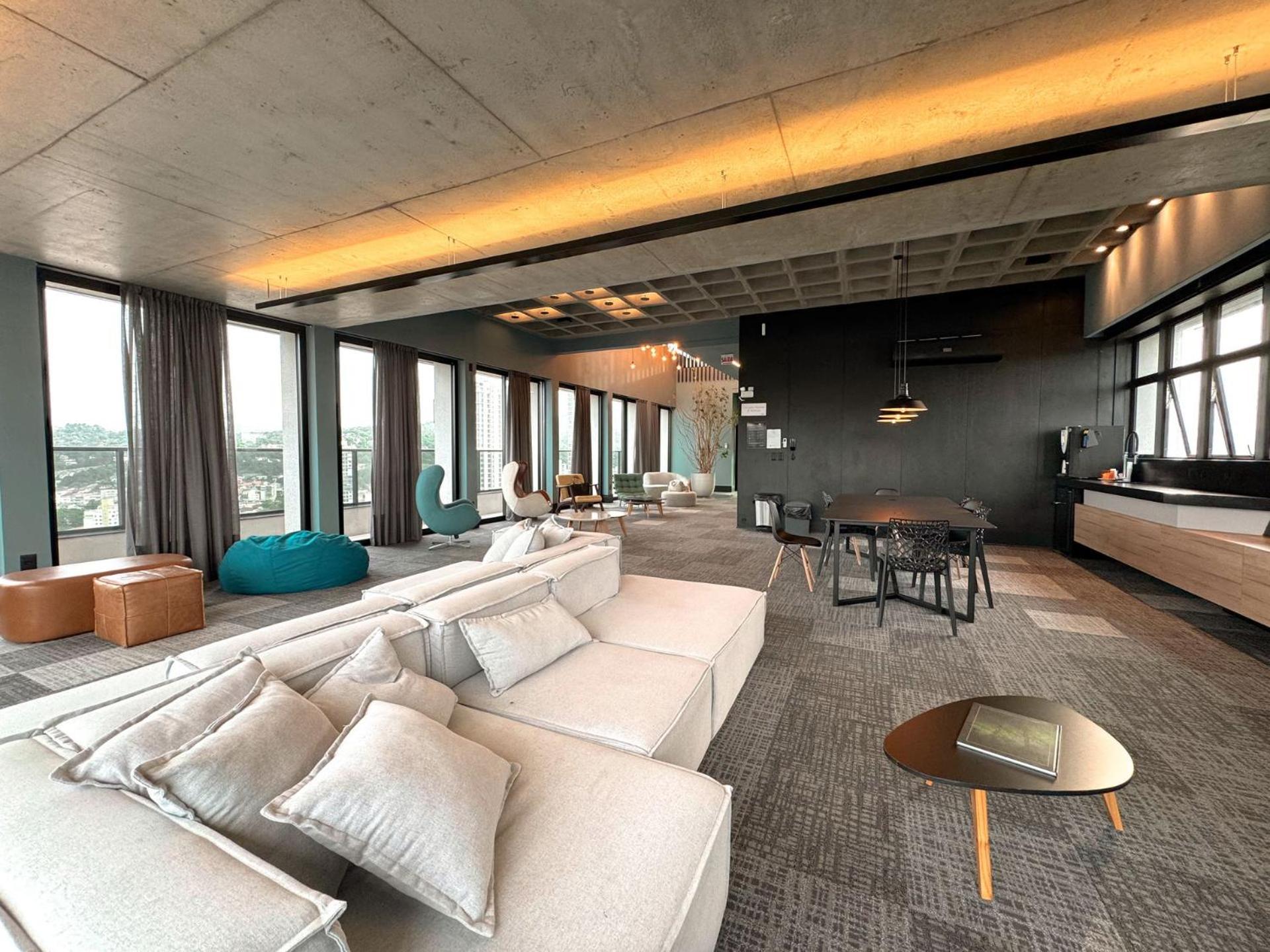Loft Studio com Piscina em Blumenau ZW3837