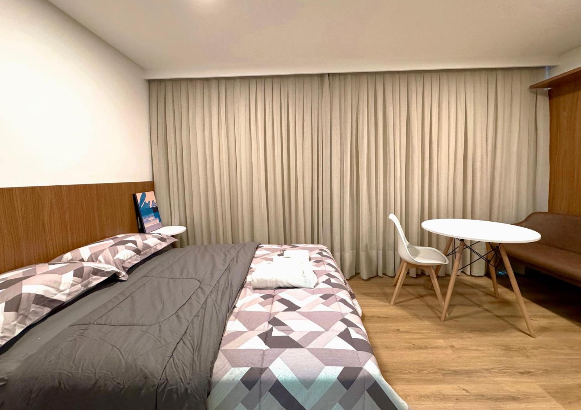 Loft Studio com Piscina em Blumenau ZW3837