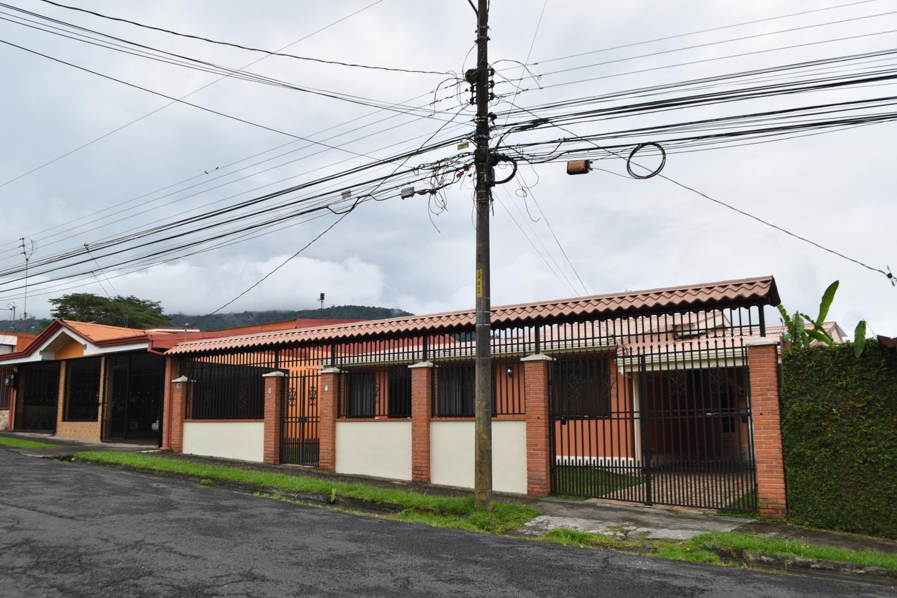 SERENITY HOME H Y M