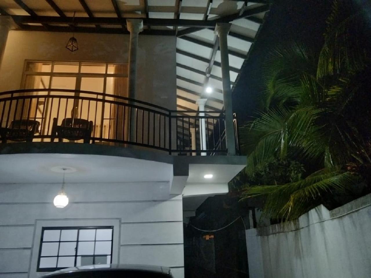 RDV Villa Unawatuna view 5