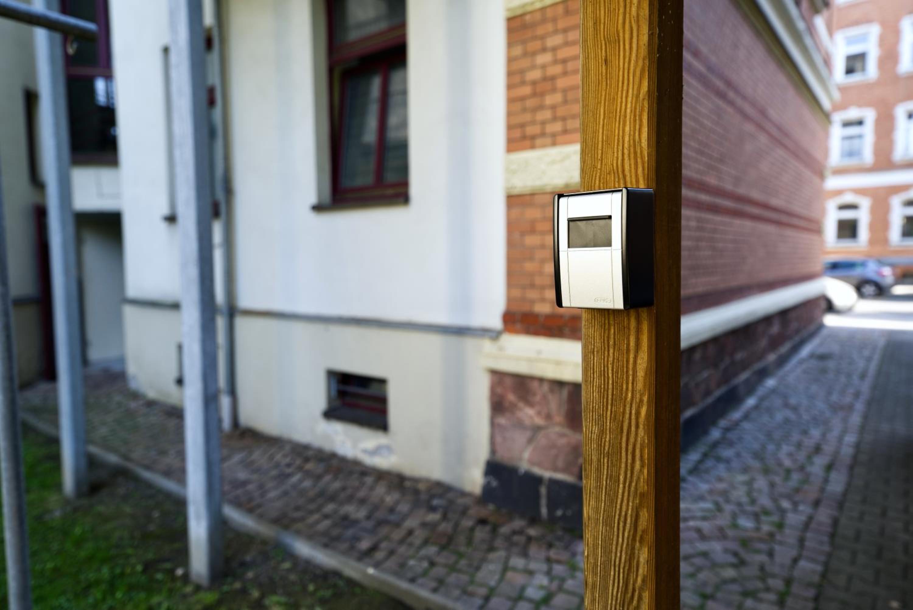EDLER WOHNRAUM Noble Stadtoase mit Boxspringbett, Kaffeevollautomat & Parkplatz