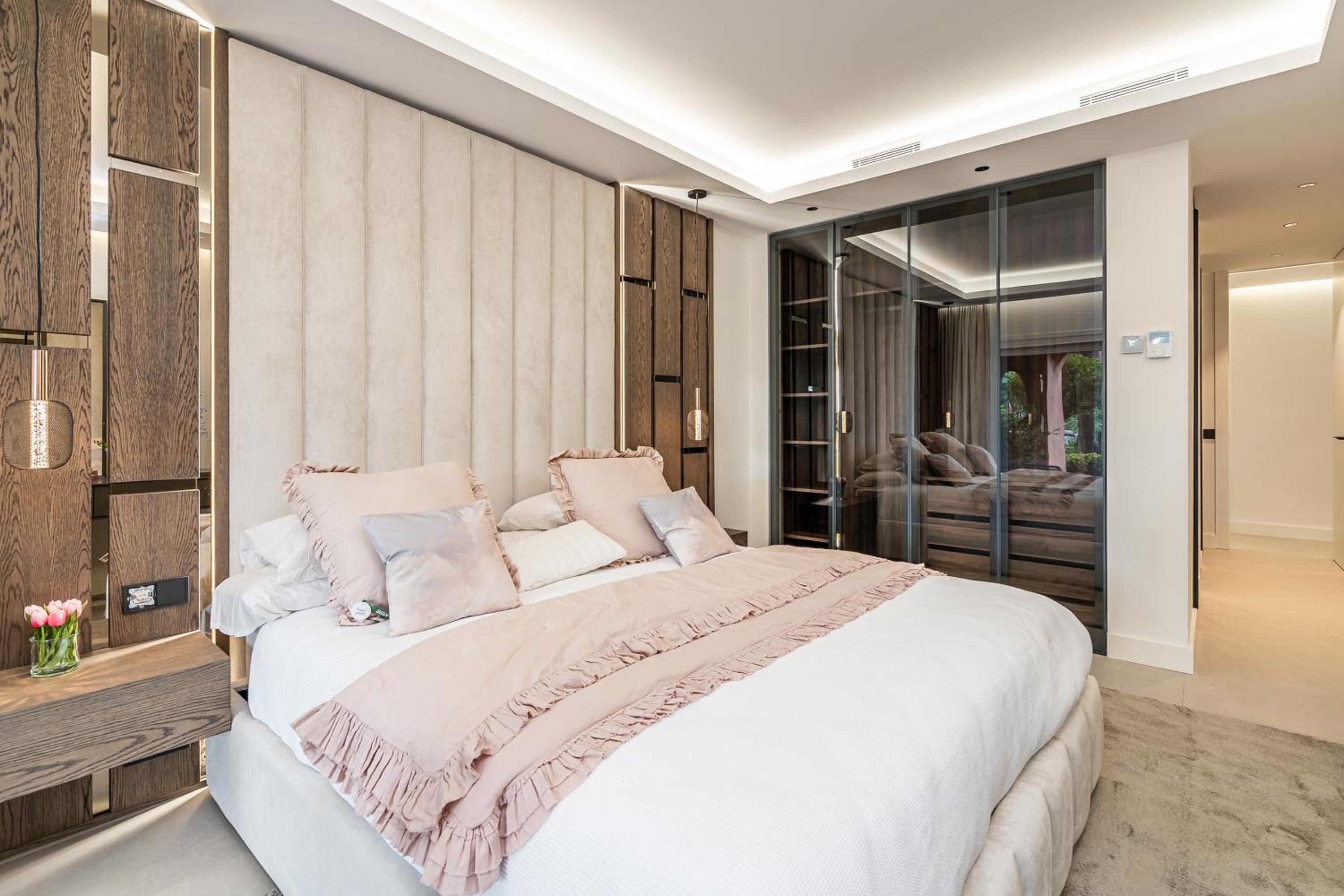 Ground Floor Luxurious Apartment
