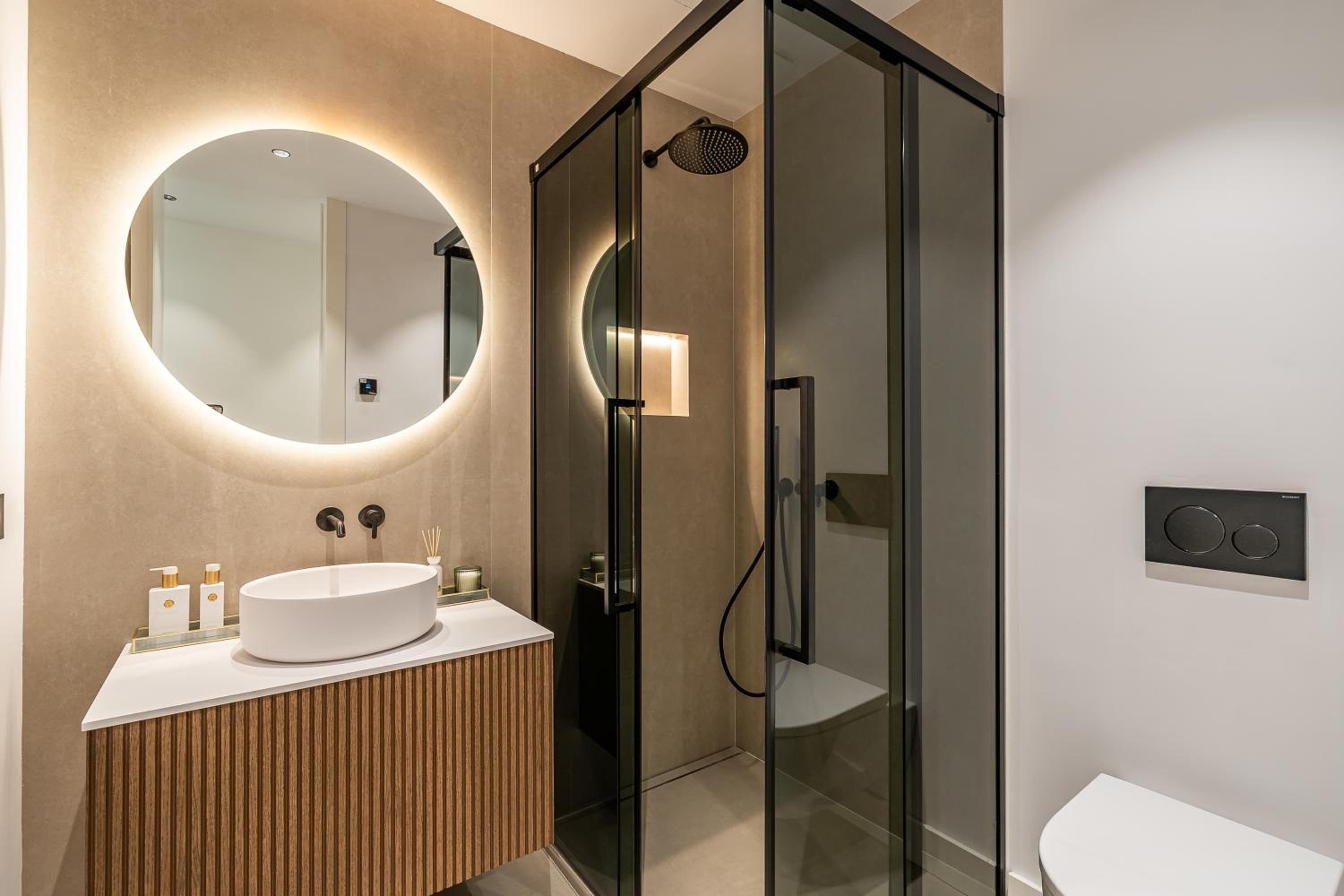 Ground Floor Luxurious Apartment
