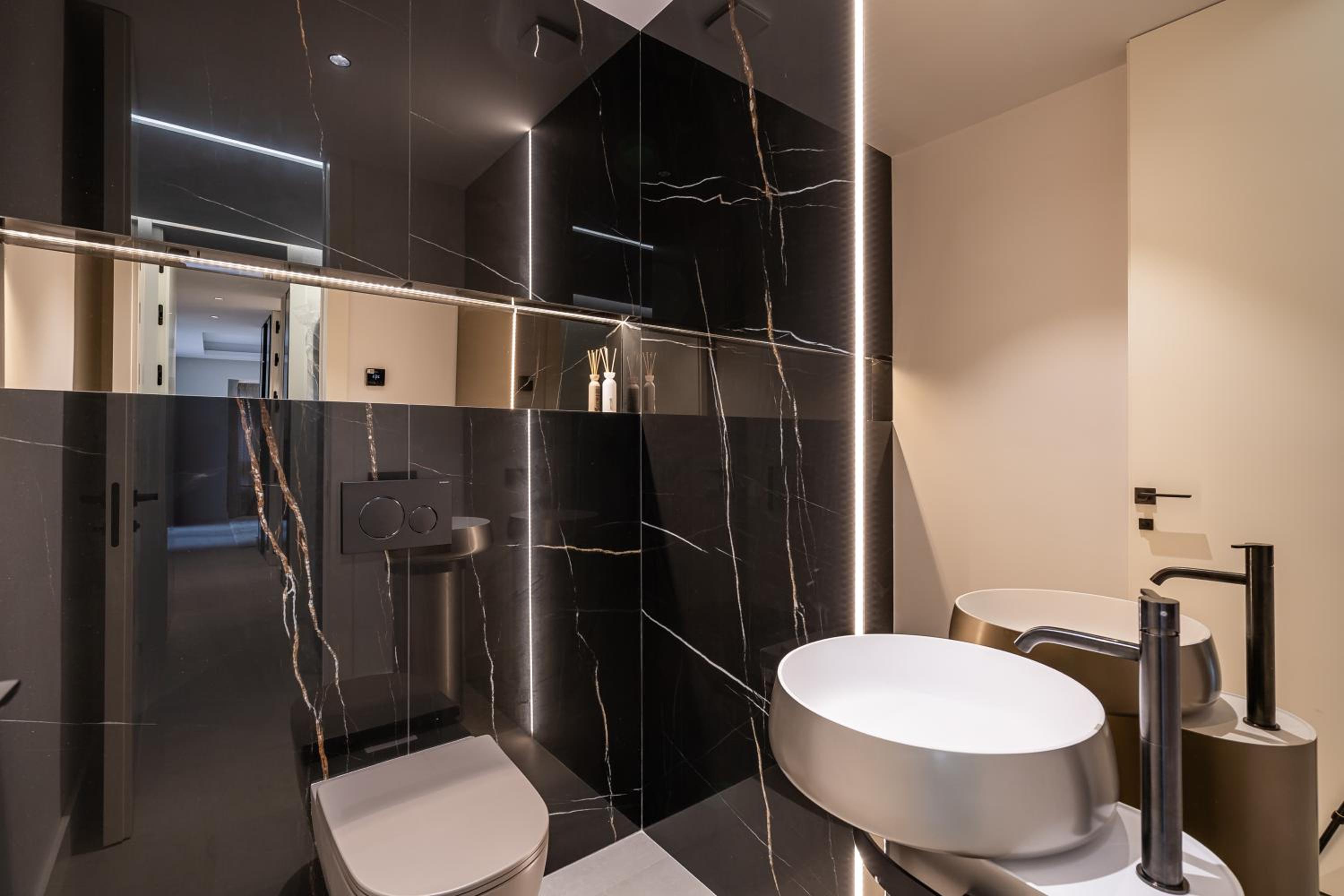 Ground Floor Luxurious Apartment