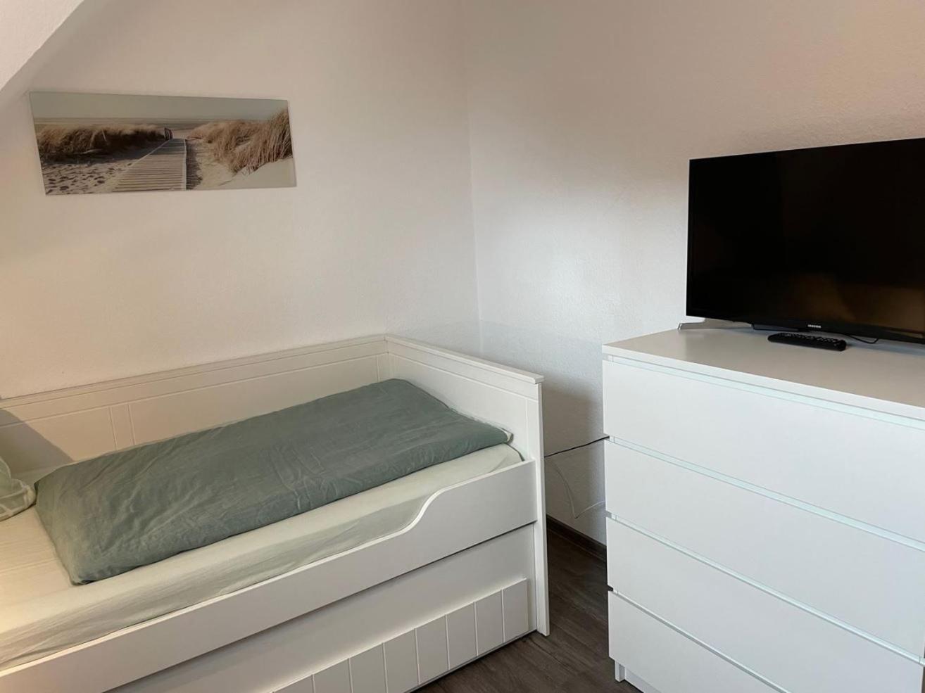 HP Touristik - Seepark Burhave 5