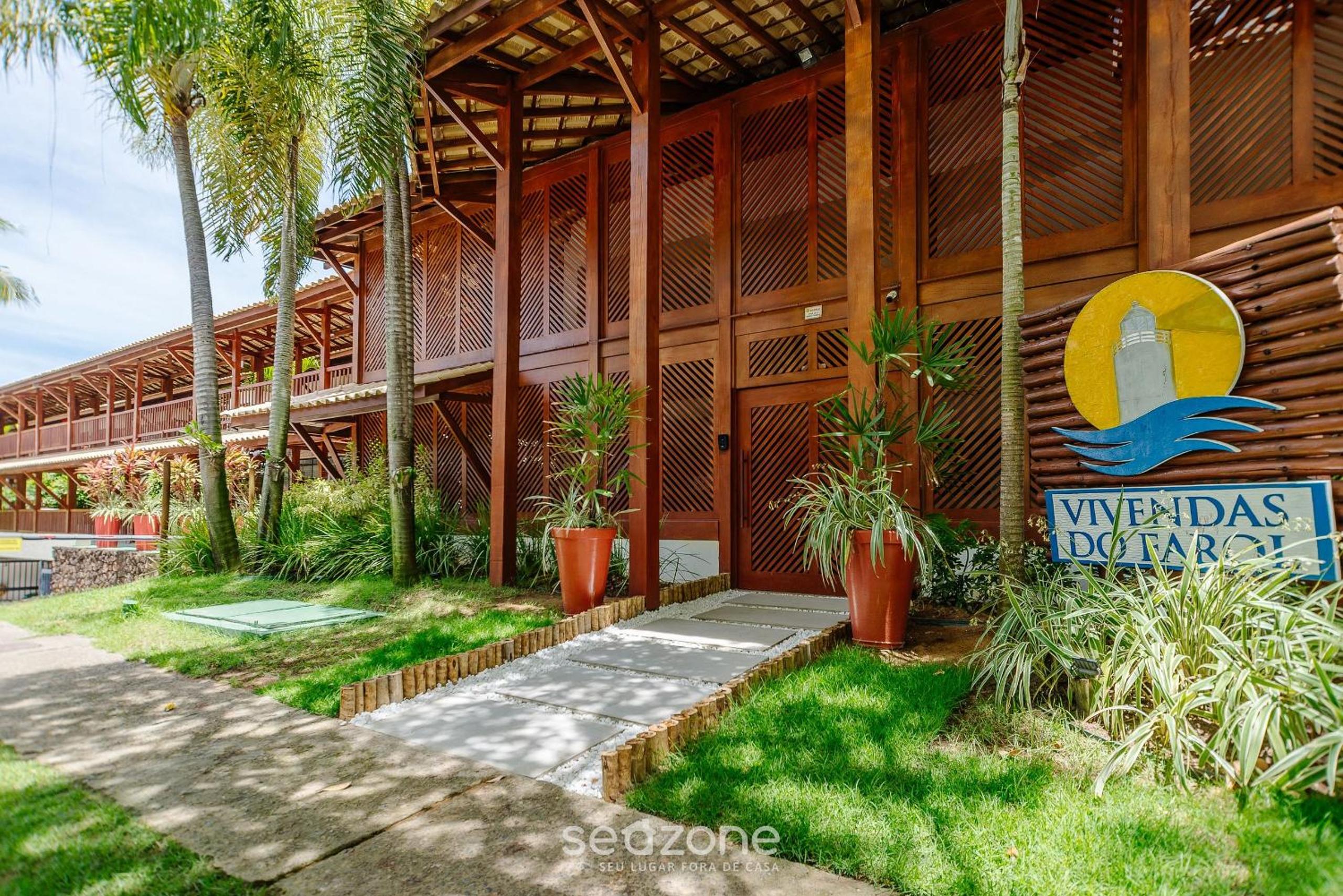Seafront Apt at Praia do Forte-BA - VDL0010