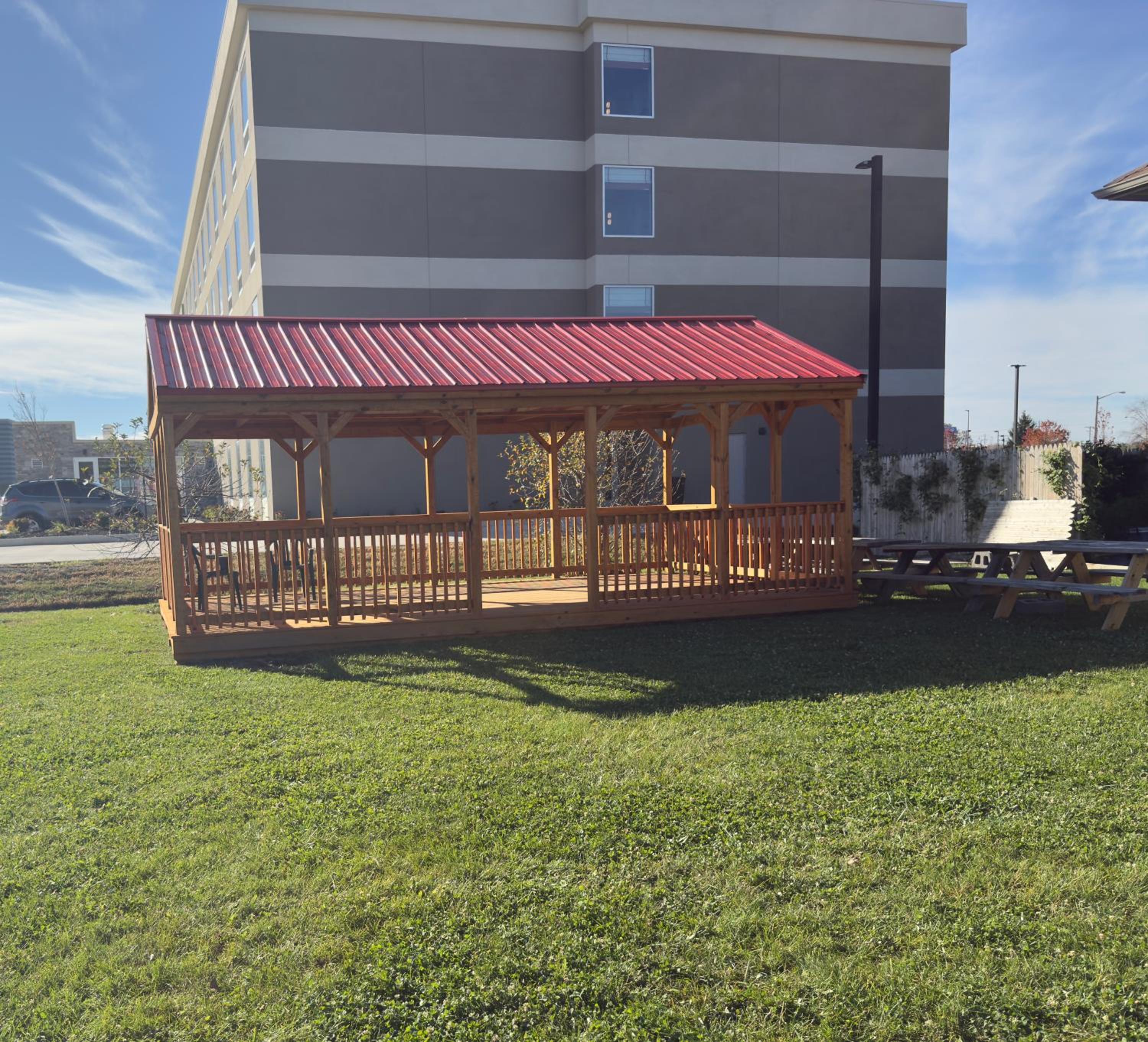 Kokomo Vacations - Super 8 by Wyndham Kokomo - Property Image 10