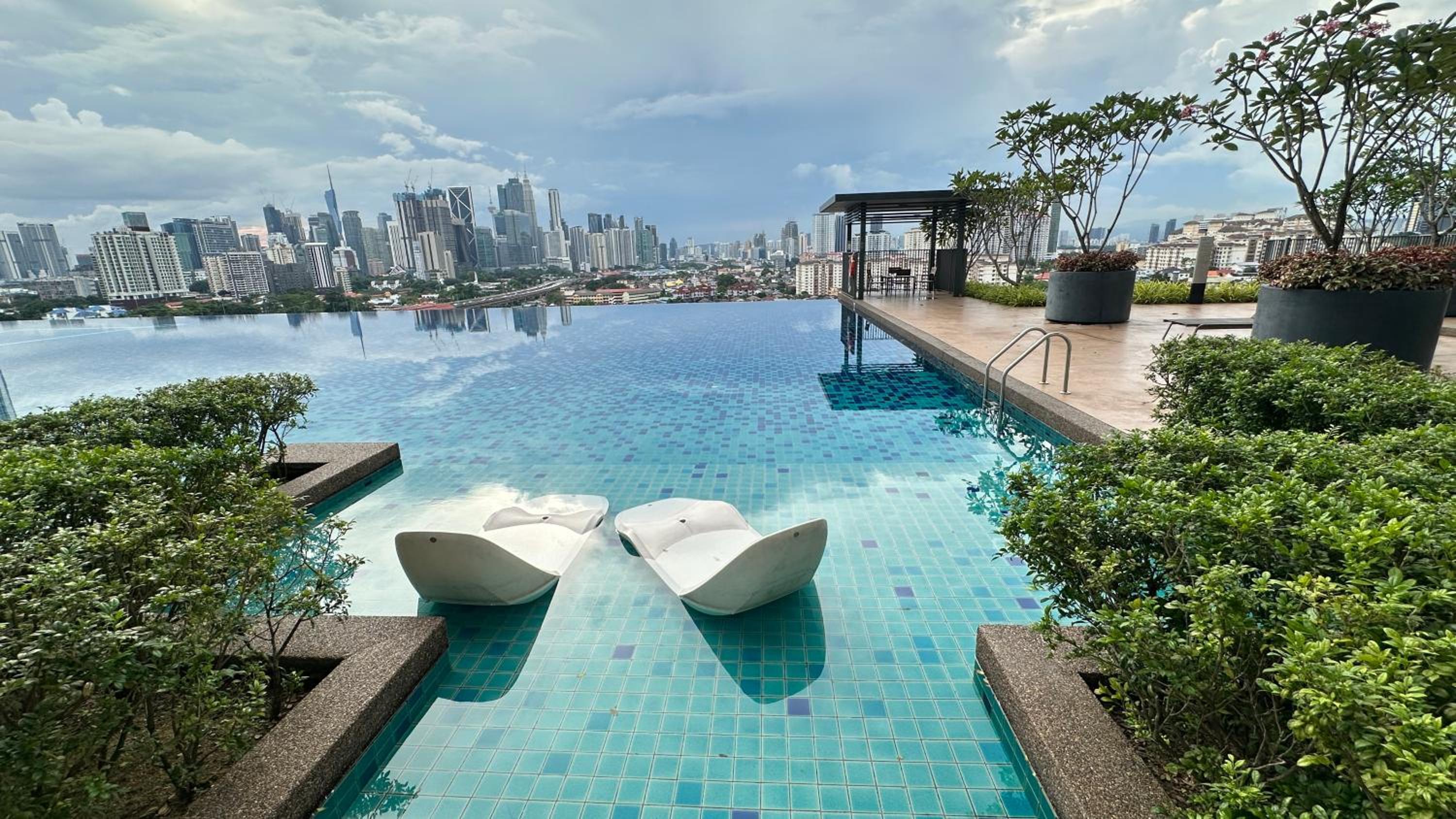 Datum Jelatek Superb Suite KL By LH