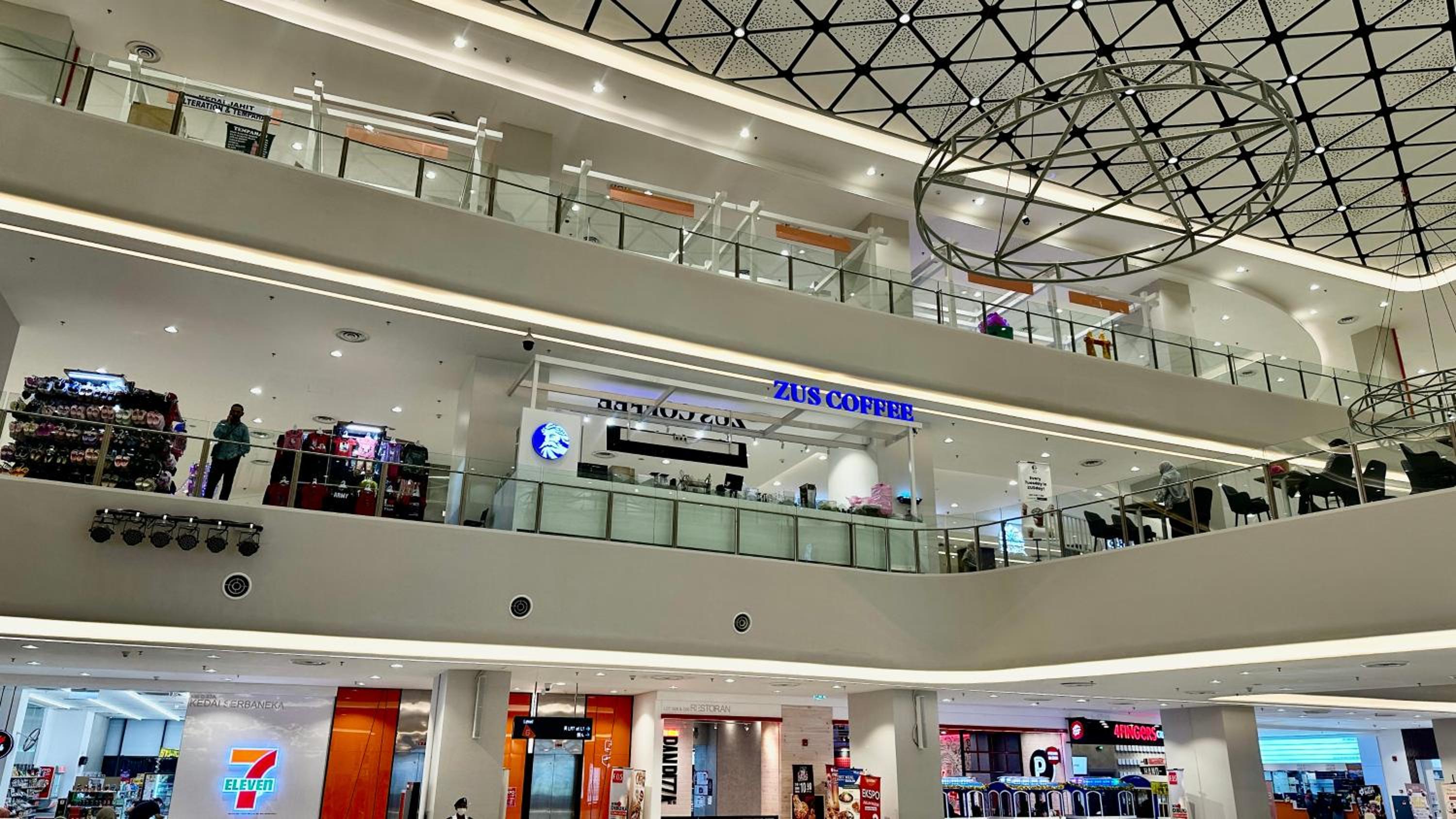 Datum Jelatek Superb Suite KL By LH