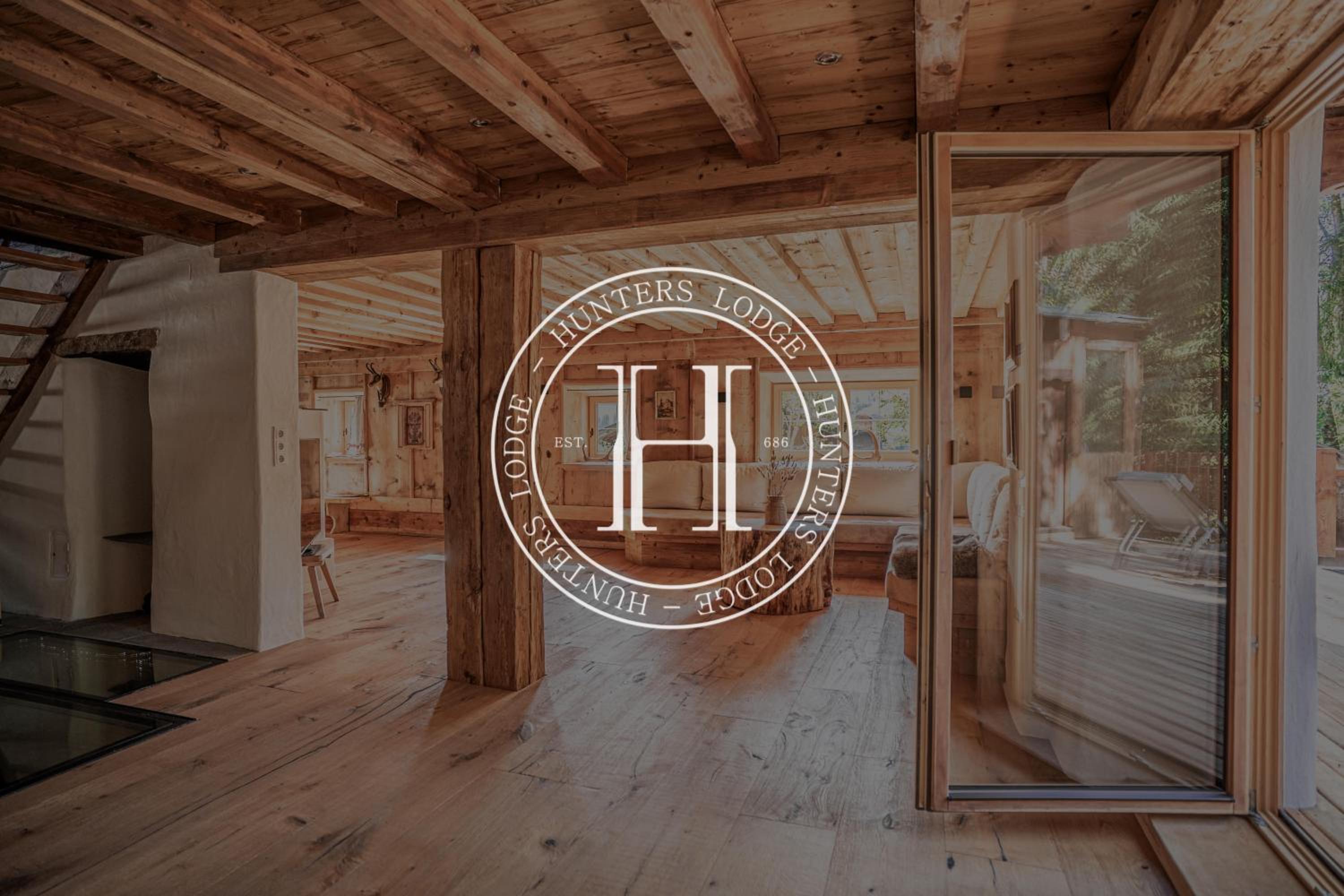 Hunters Lodge Chalet Superior