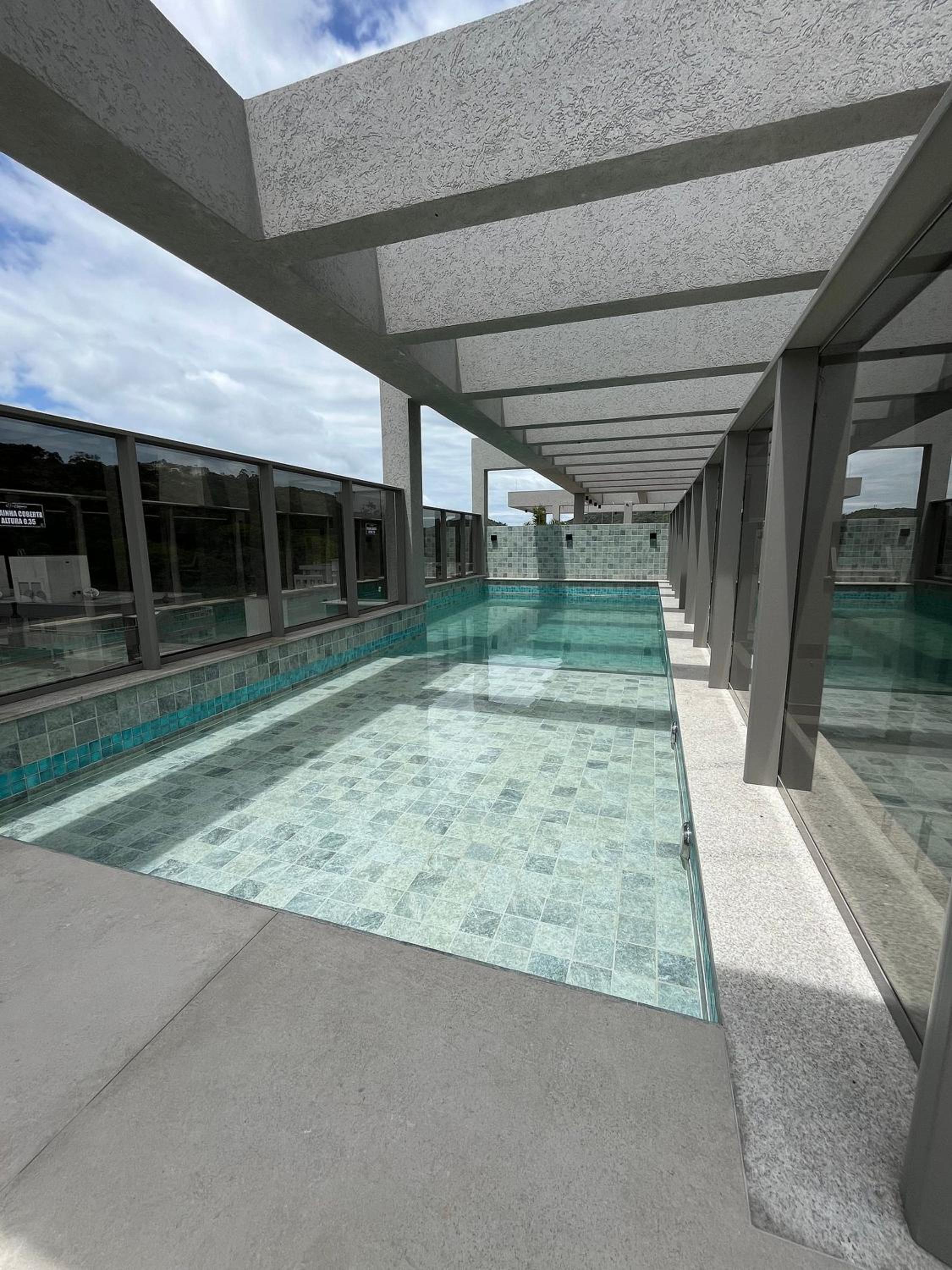 Elegance Apartamentos 1 quarto para 4 pessoas em Bombinhas