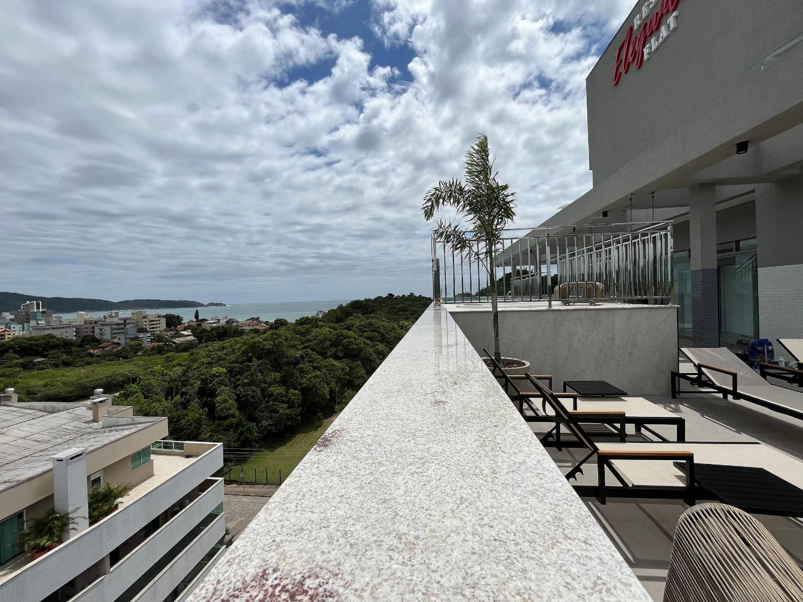 Elegance Apartamentos 1 quarto para 4 pessoas em Bombinhas