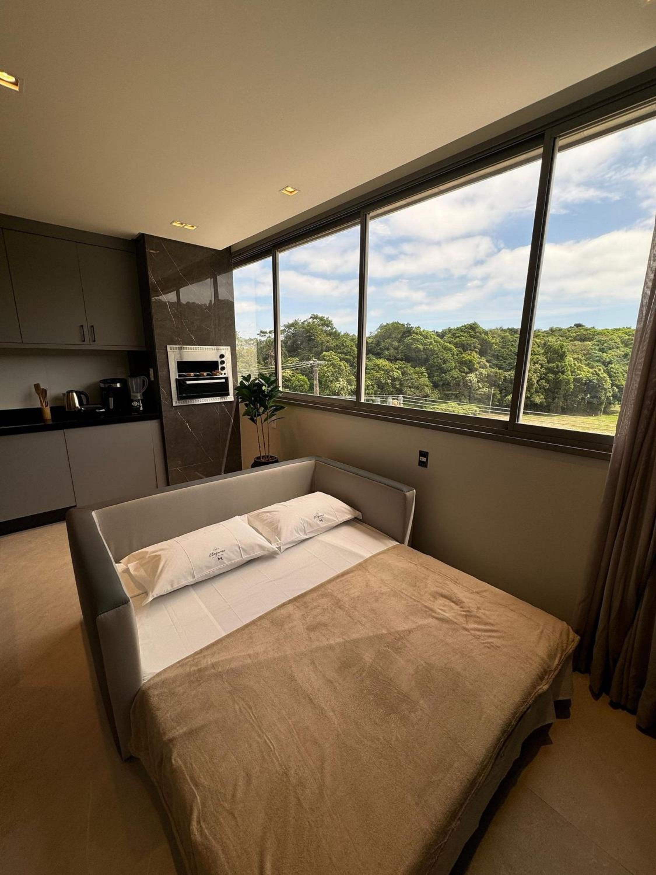 Elegance Apartamentos 1 quarto para 4 pessoas em Bombinhas