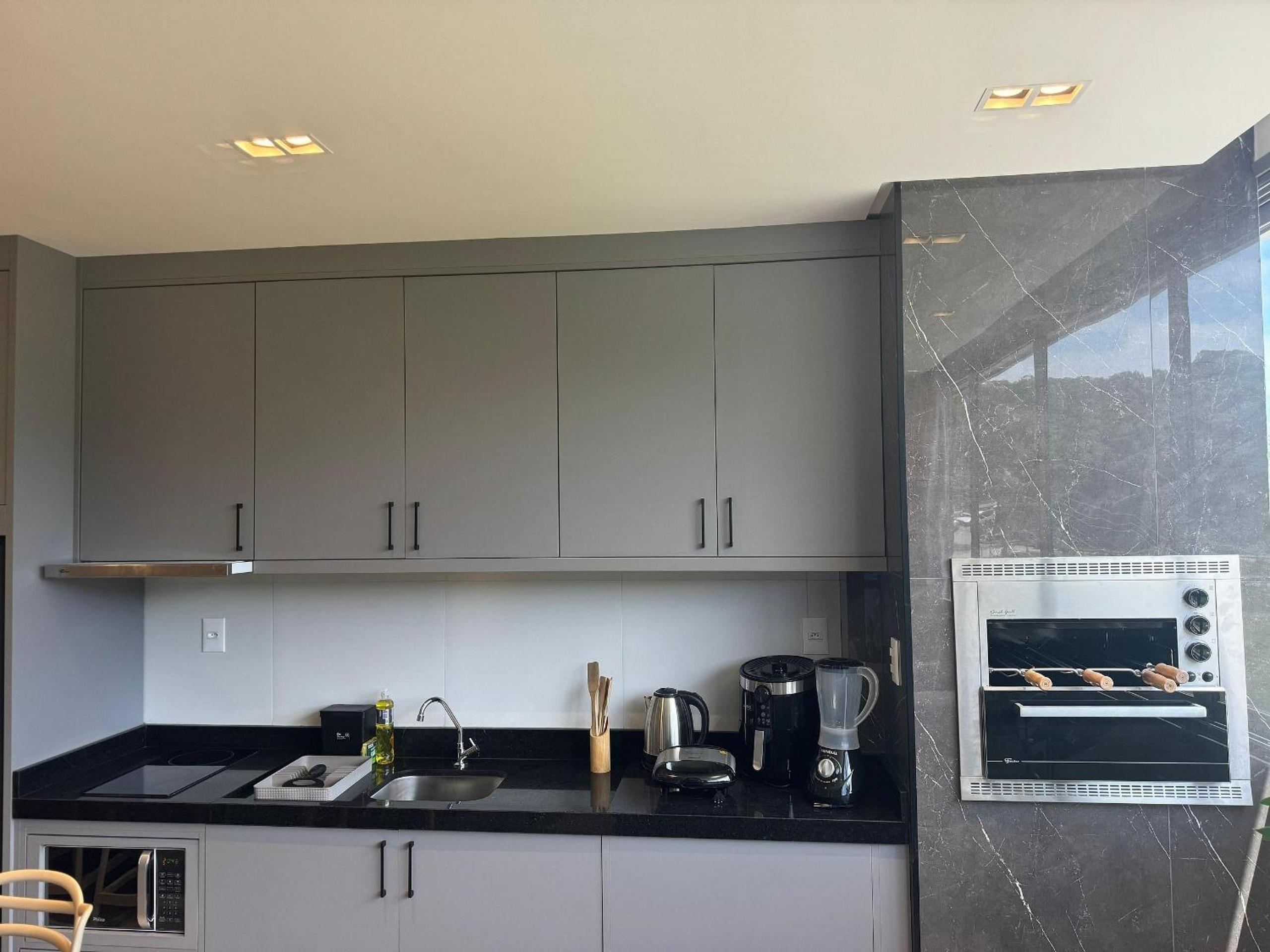 Elegance Apartamentos 1 quarto para 4 pessoas em Bombinhas
