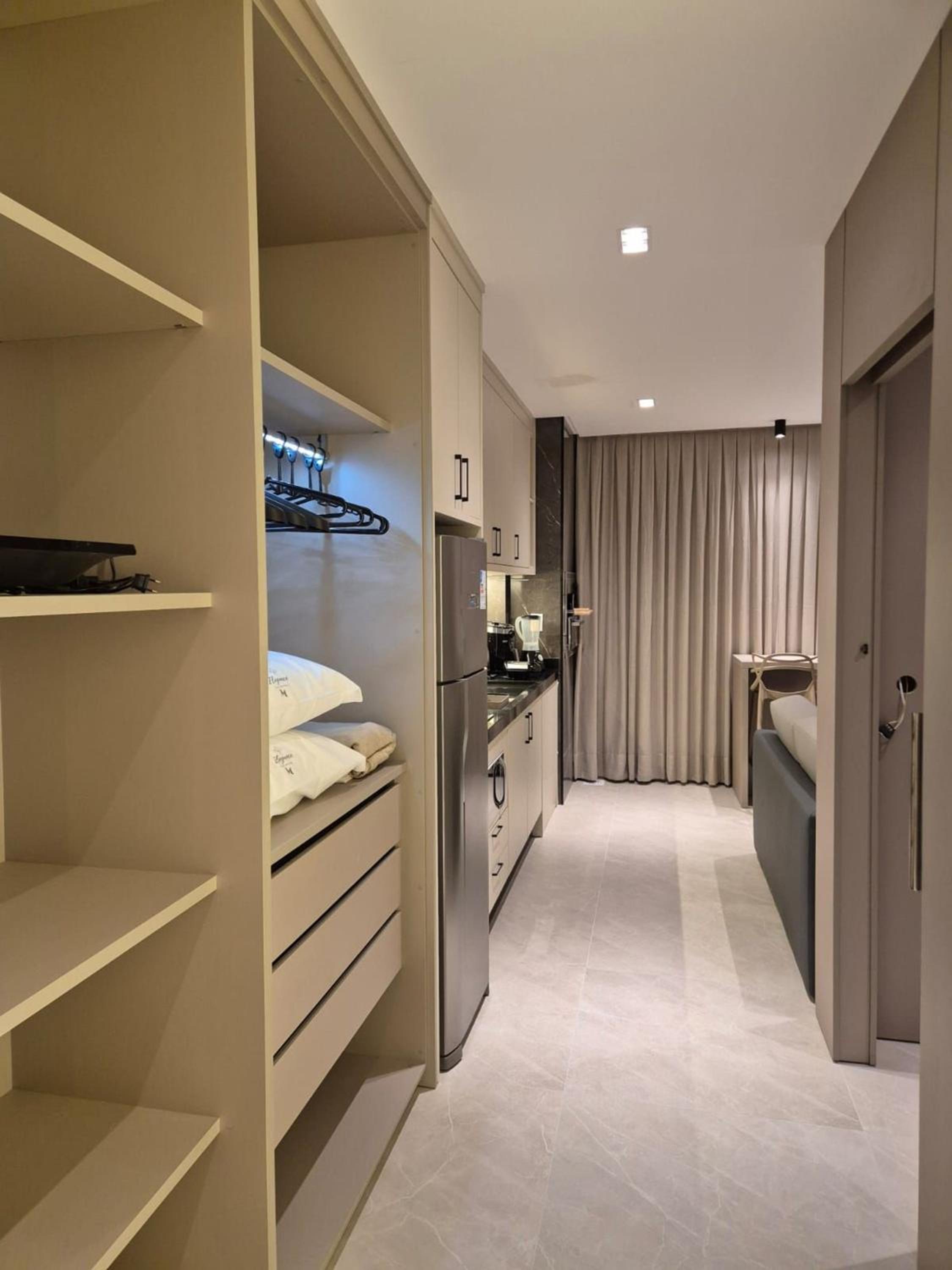 Elegance Apartamentos 1 quarto para 4 pessoas em Bombinhas
